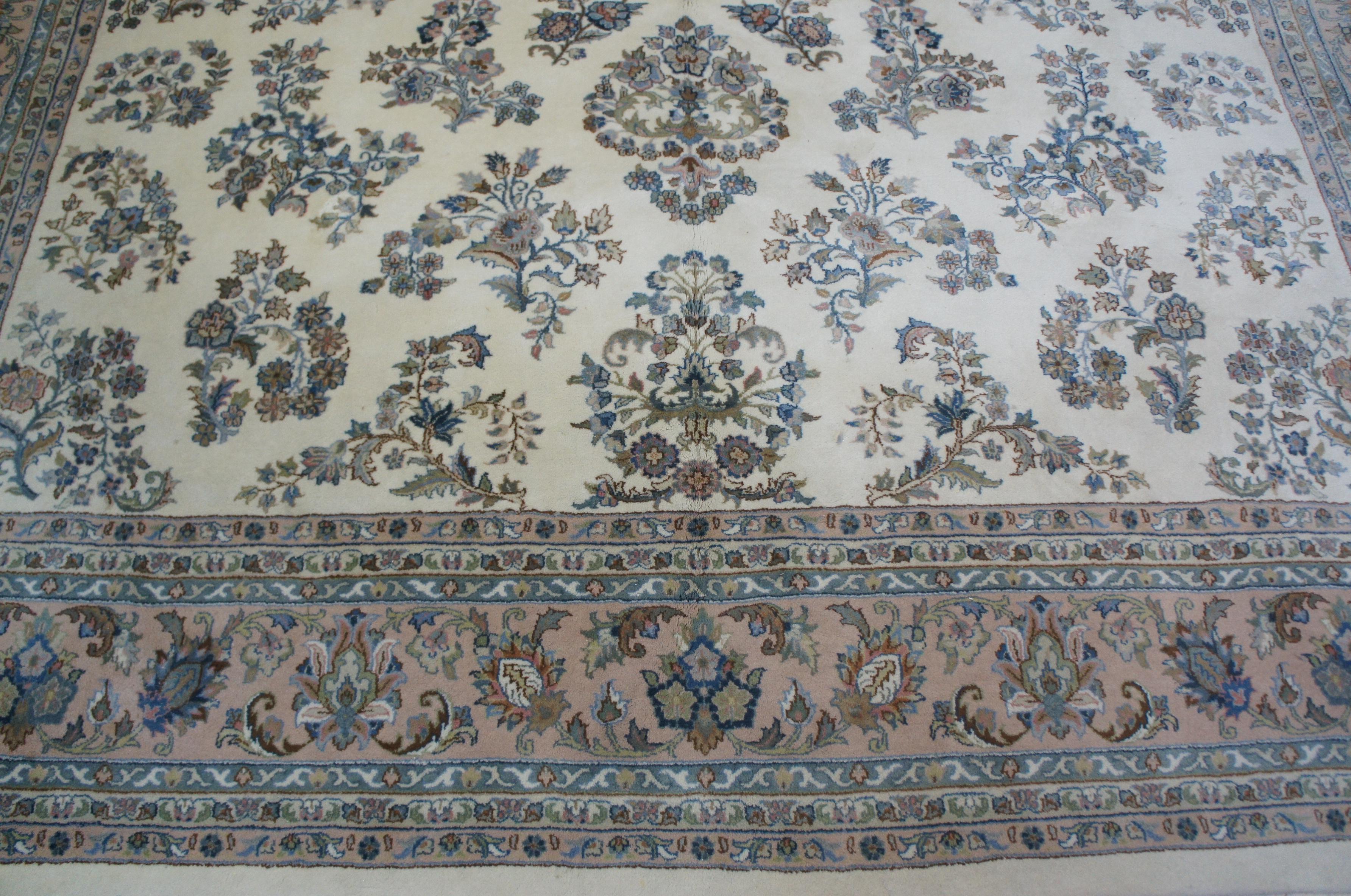 Wool Traditional Handmade Royal Indo Oriental Floral All over Area Rug  For Sale