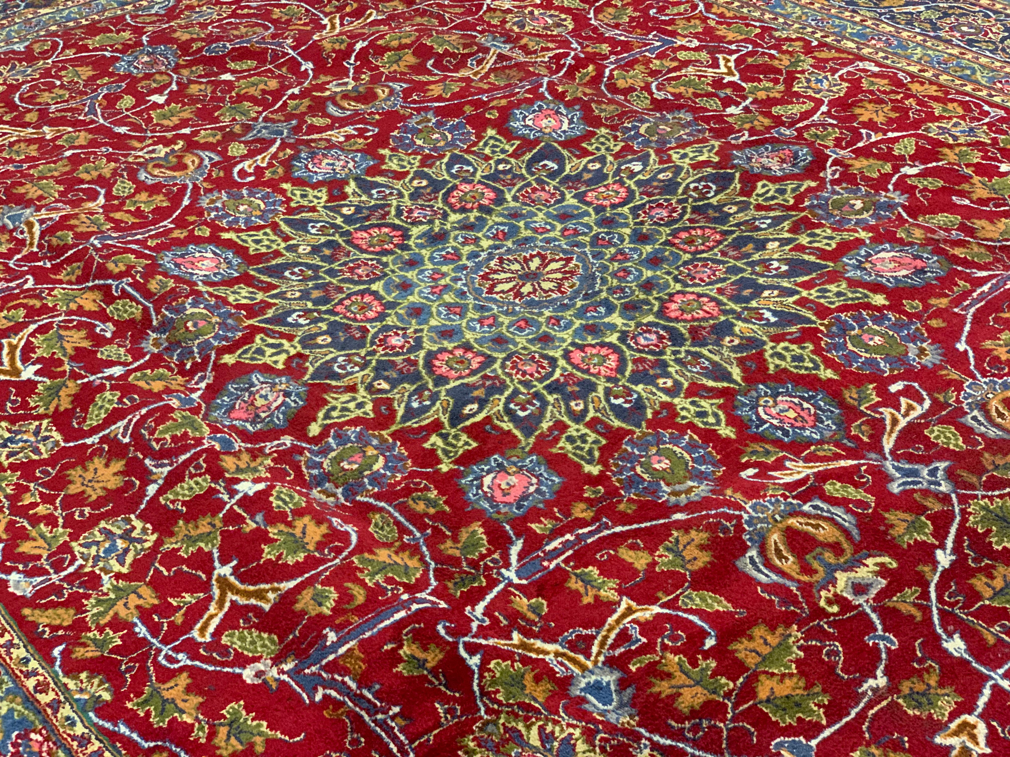 Cotton Traditional Handmade Vintage Red Wool Area Rug Large Oriental Carpet For Sale