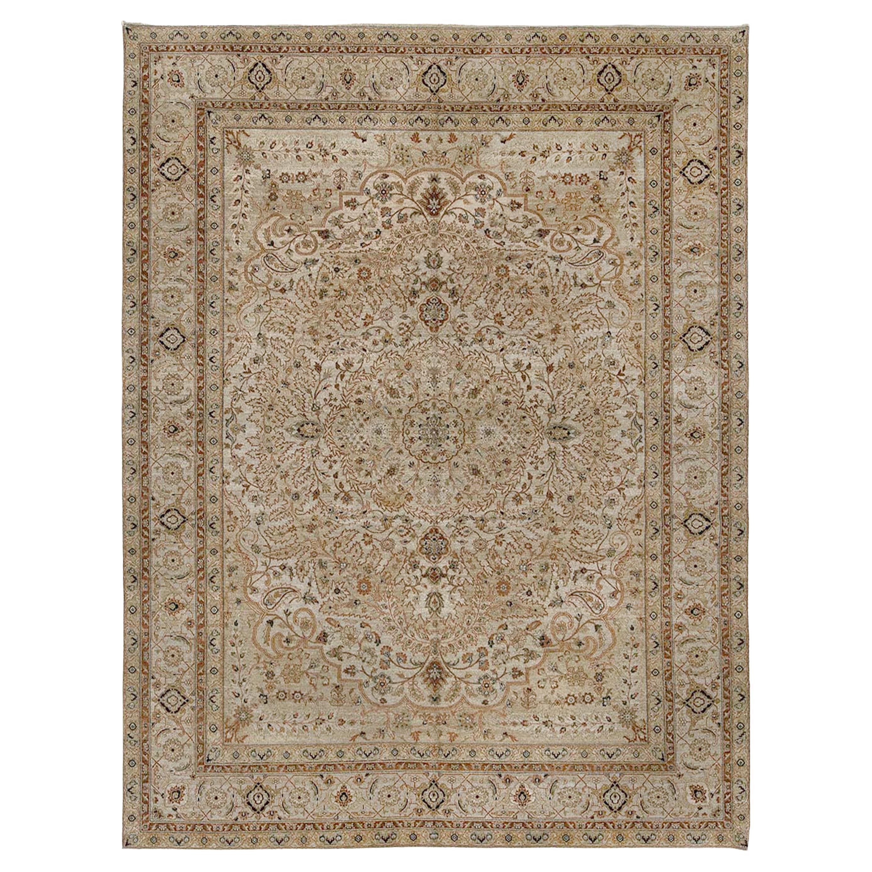 Traditional Handwoven Luxury Hadji Jalili Tabriz Beige / Beige