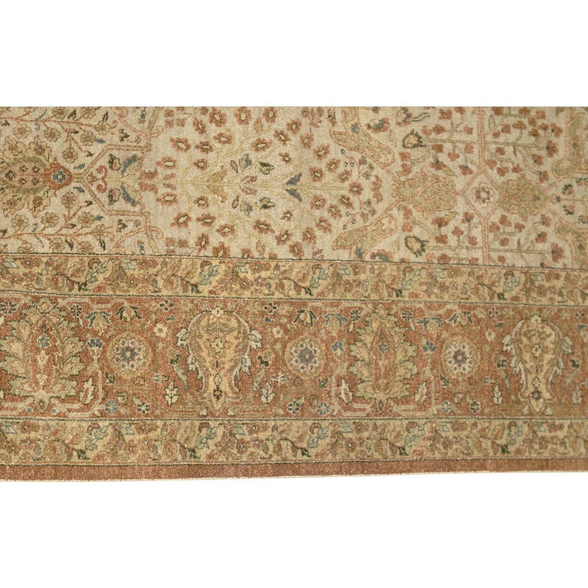 Annodato a mano Tradizionale tessuto a mano di lusso Hadji Jalili Tabriz Beige / Ruggine in vendita