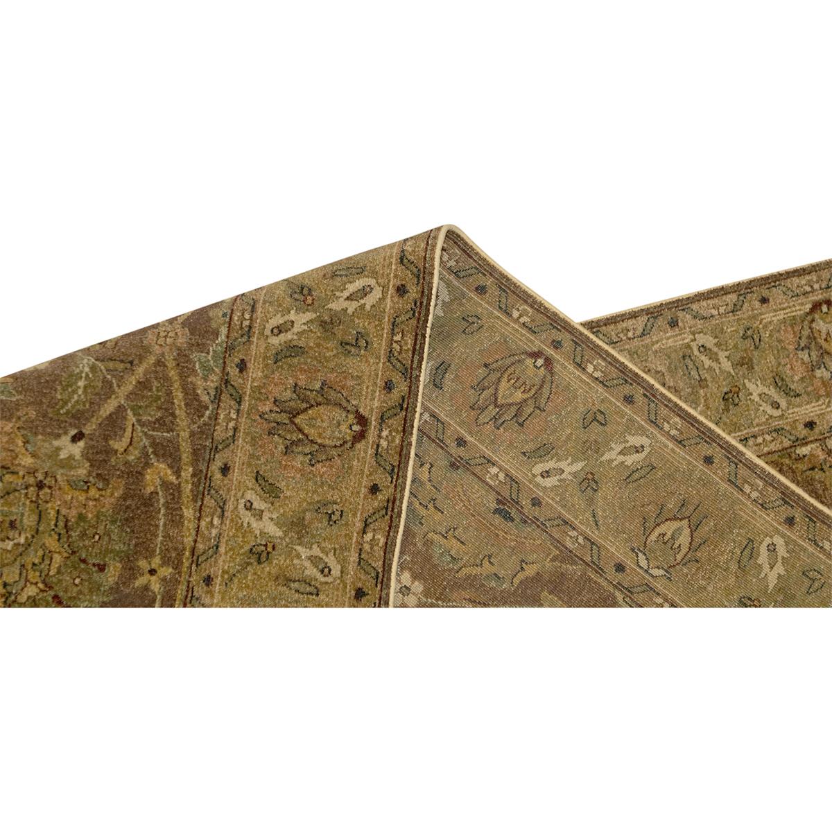 Tejido a mano tradicional de lujo Hadji Jalili Tabriz Marrón / Verde Anudado a mano en venta