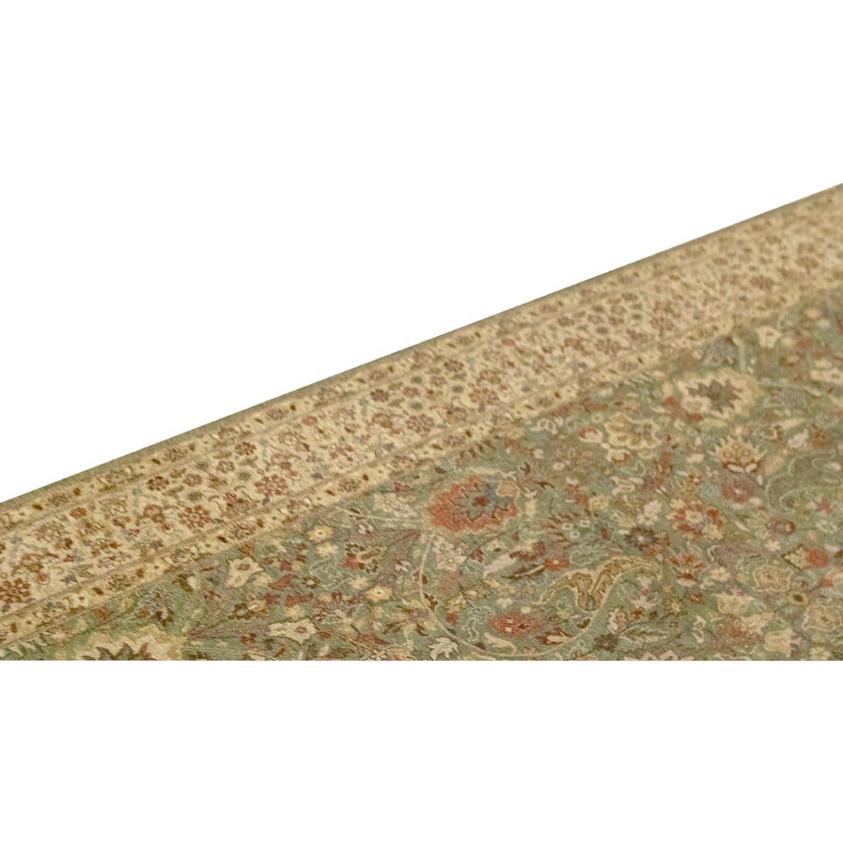 Traditionelle handgewebte luxuriöse Hadji-Jalili-Tabriz-Grün-/Beige (Indisch) im Angebot