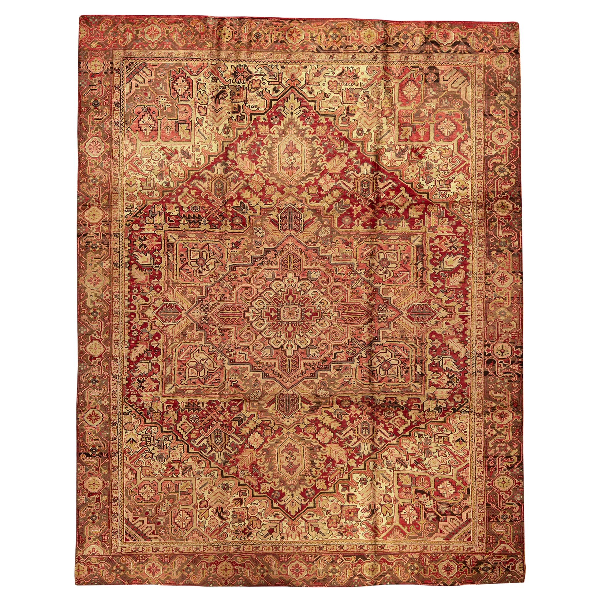 Semi-antique en vente