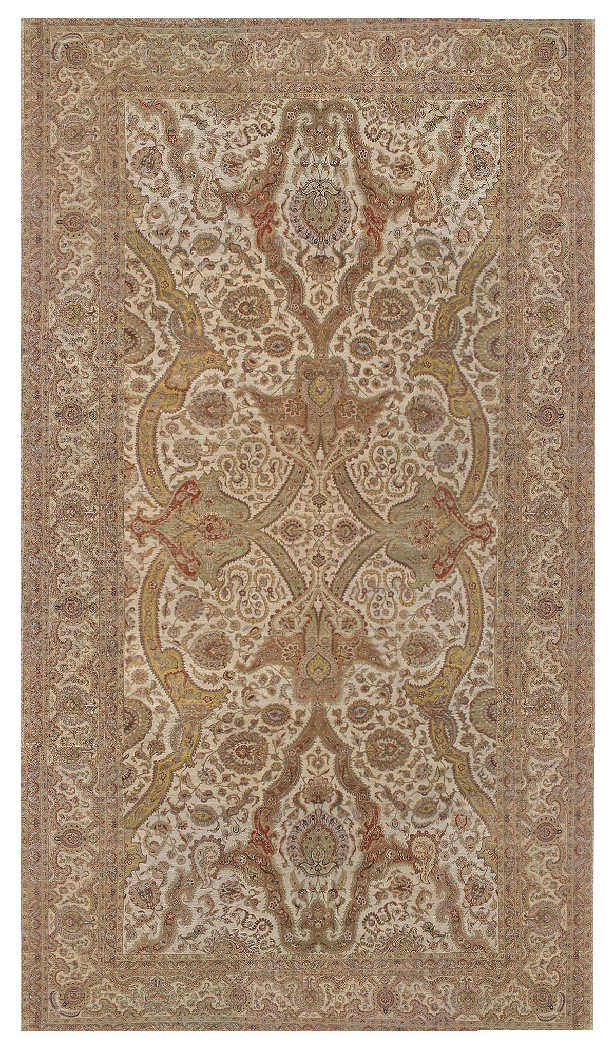 Hand-Knotted Traditional Handwoven Luxury Wool Ivory / Gold Area Rug For Sale