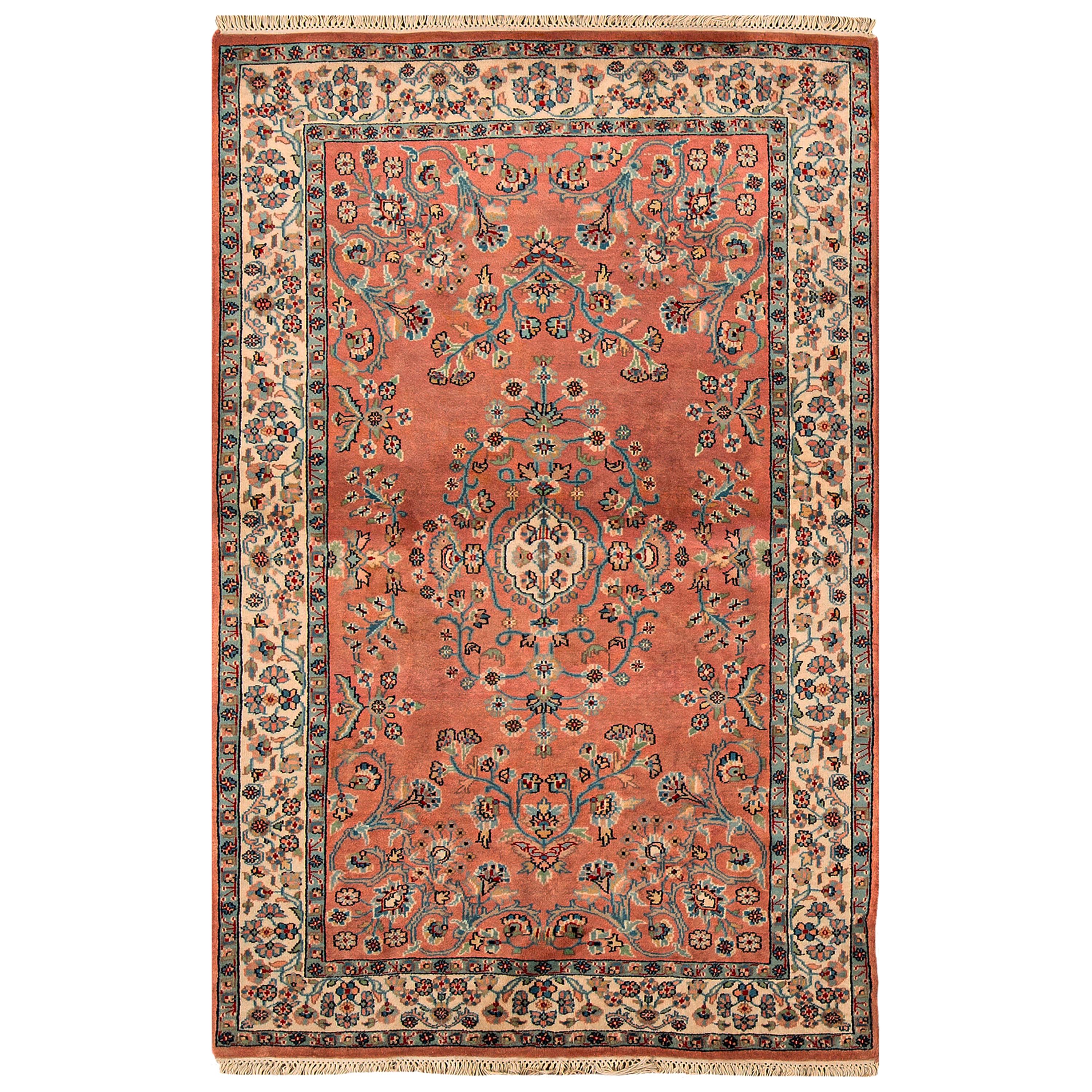 Traditioneller handgewebter luxuriöser Rosen-/ Elfenbeinfarbener Teppich 3''11x6''3 im Angebot