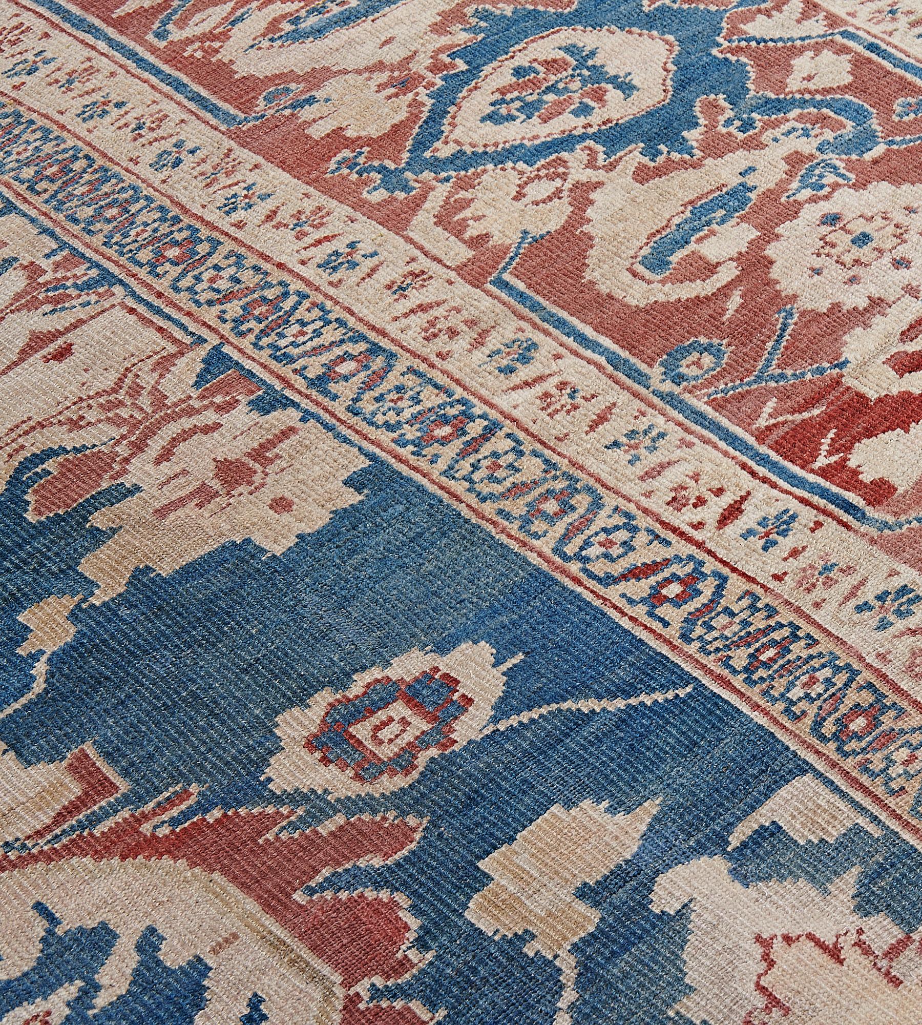19th Century Traditional Handwoven Persian Ziegler Sultanabad Wool Rug For Sale