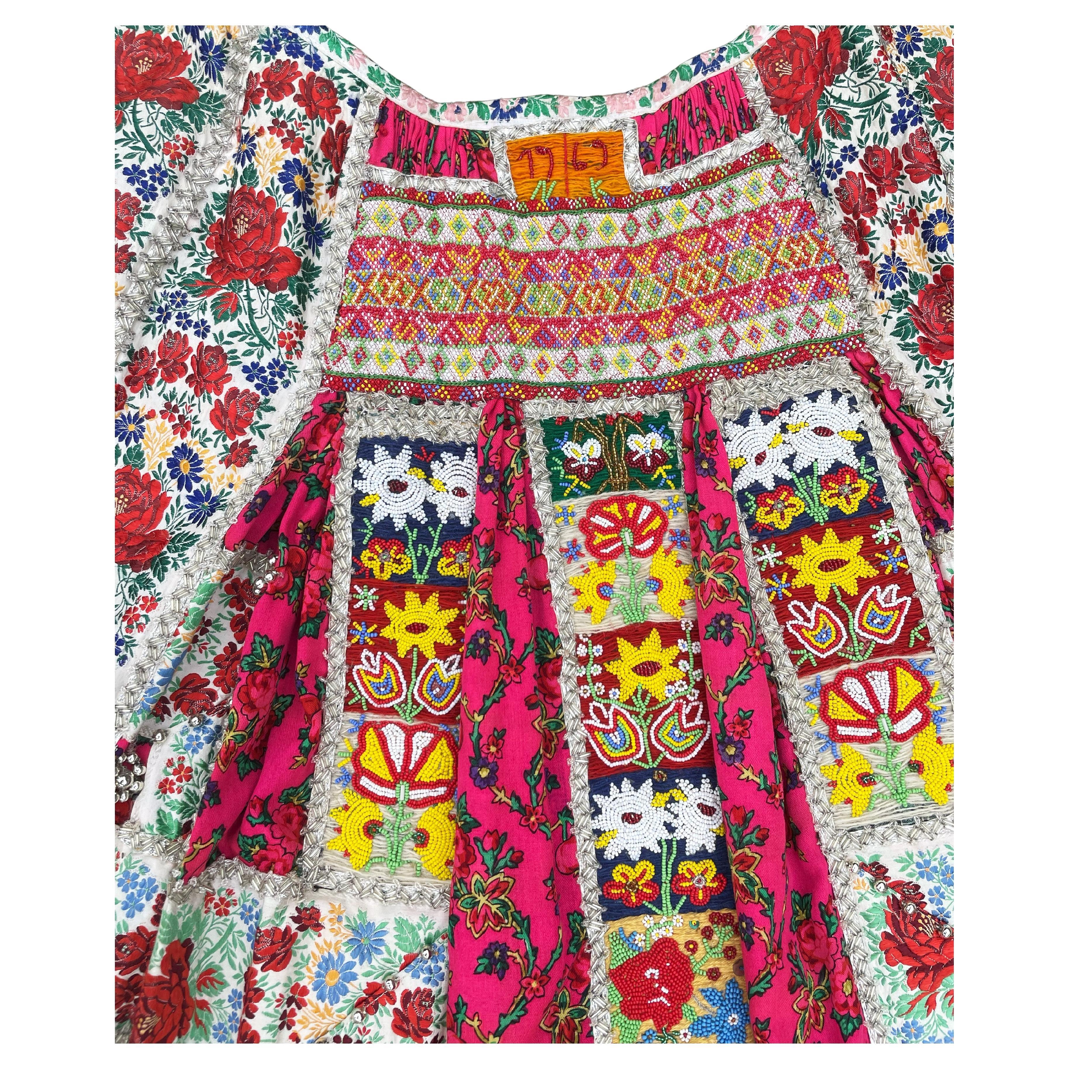 Traditional Hungarian wedding skirt with fully embroidered apron, circa 1960 For Sale 2
