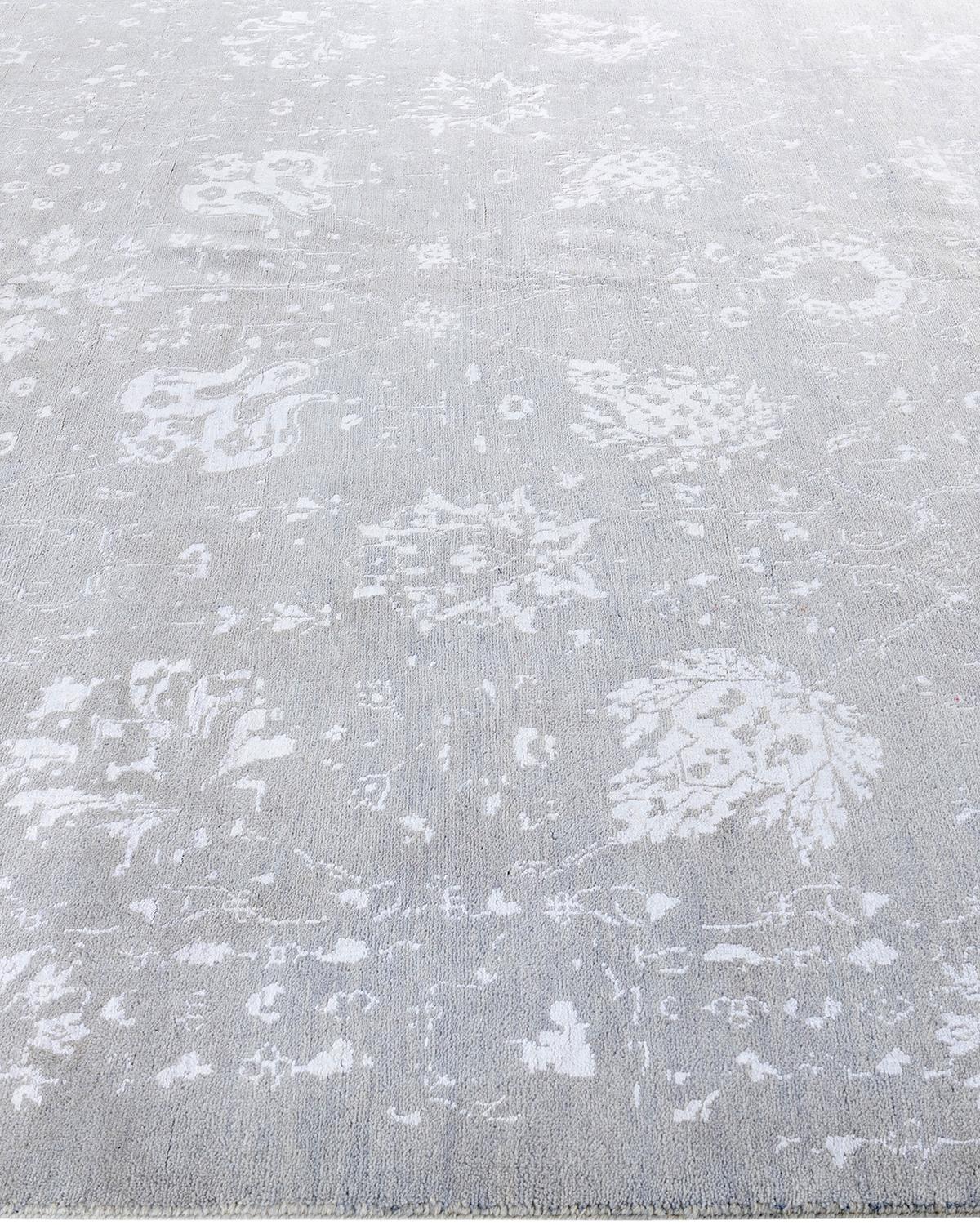 Hand-Knotted Traditional Ikat Hand Knotted Abstract Silk & Wool Gray Area Rug 8' 0