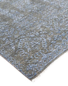 Traditional Ikat Hand Knotted Abstract Silk & Wool Gray Area Rug 8' 1" x 10' 1"