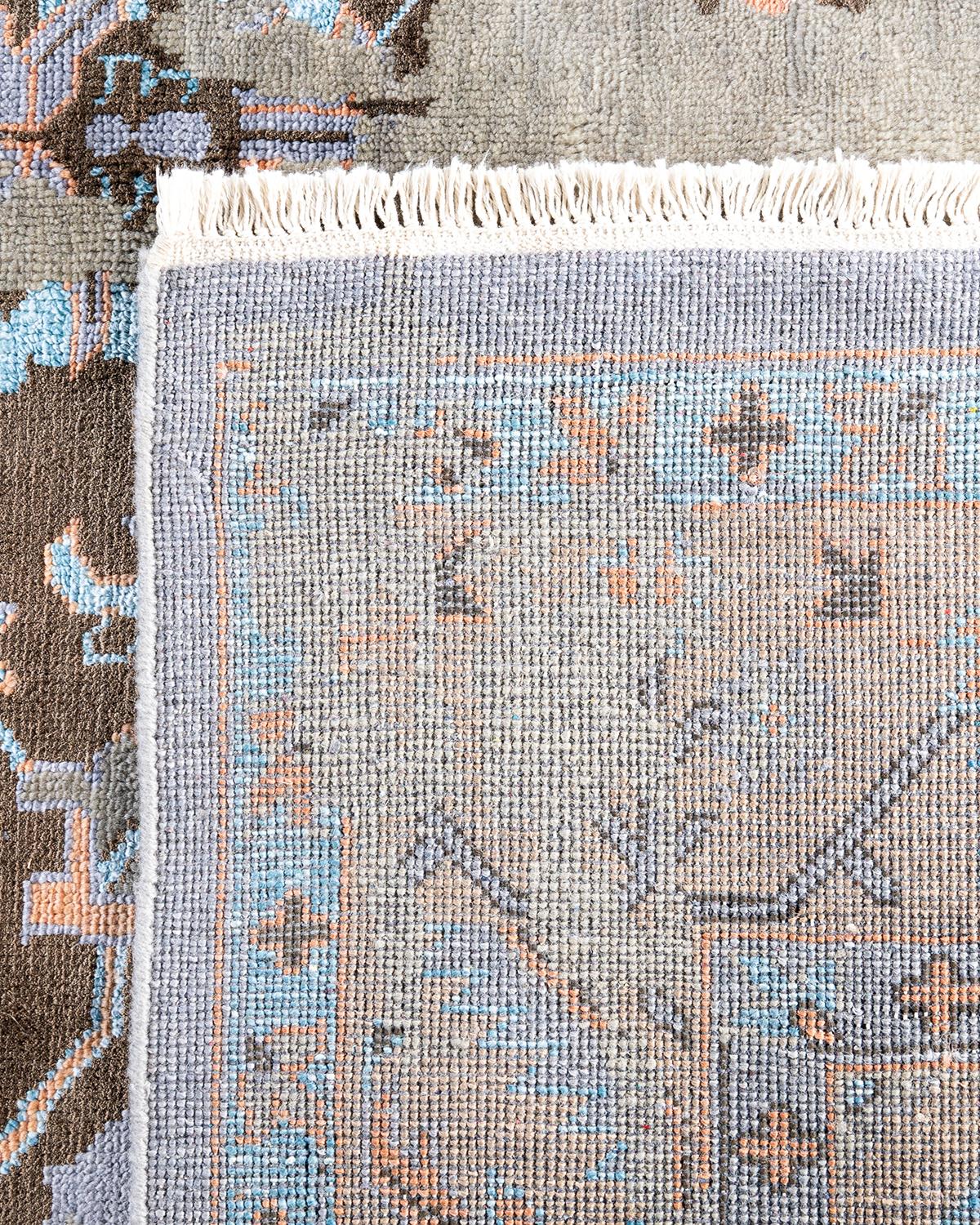 Ikat Tradicional Alfombra de Seda y Lana Abstracta Anudada a Mano Gris 8' 1
