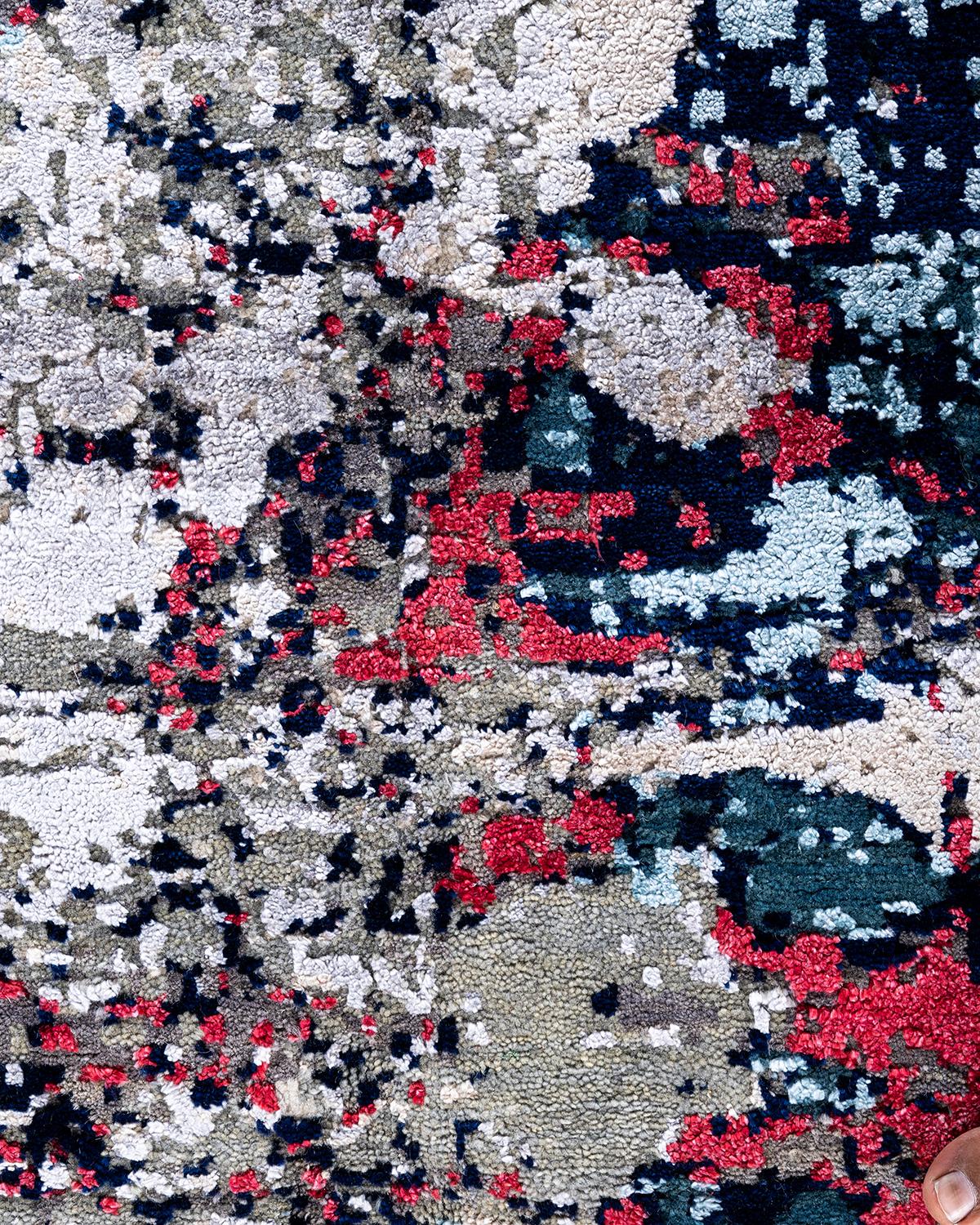 Traditioneller handgeknüpfter abstrakter Ikat-Teppich aus Seide und Wolle in Grau, 8' 2