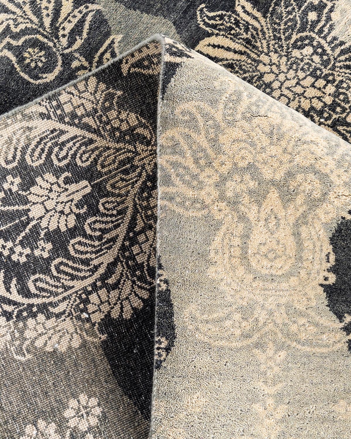 XXIe siècle et contemporain Tapis traditionnel Ikat abstrait noué à la main gris de 9' 0