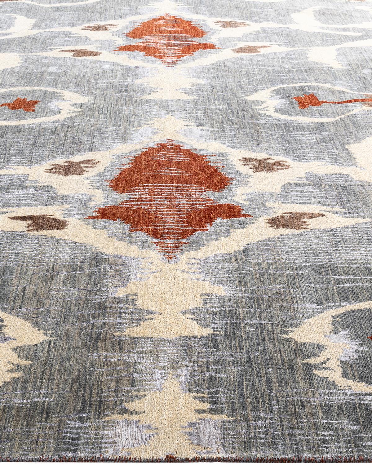 Noué à la main Tapis traditionnel Ikat gris en soie et laine à motifs floraux noués à la main 8' 3