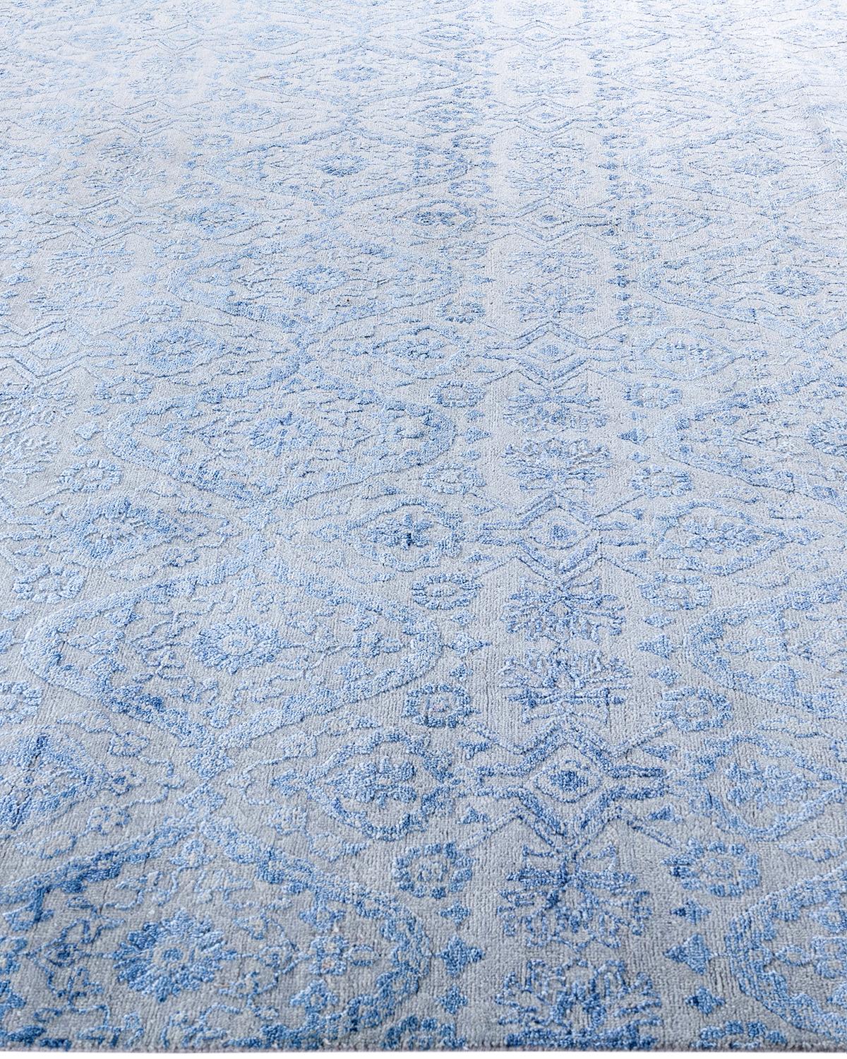 Traditioneller handgeknüpfter, geblümter Ikat-Teppich aus Seide und Wolle in Grau 9' 0