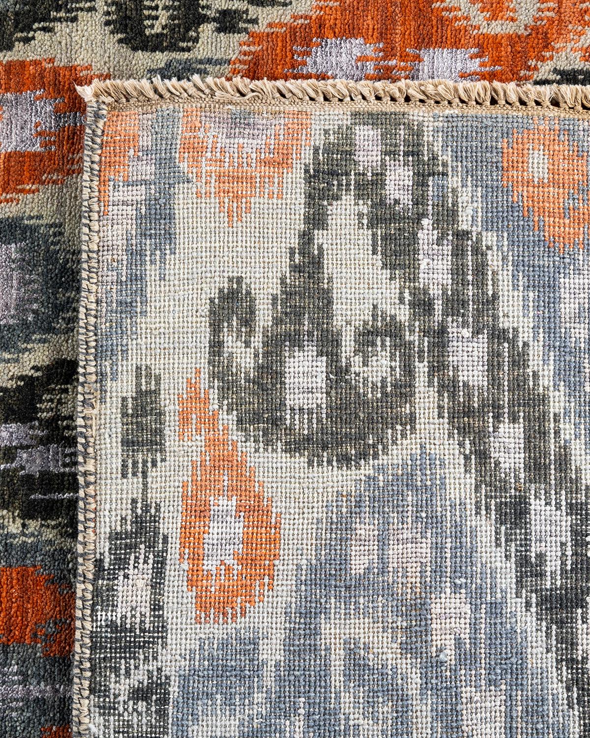 Tapis traditionnel Ikat gris en soie et laine à motifs floraux noués à la main 9' 1