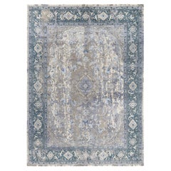 Traditioneller handgeknüpfter, elfenbeinfarbener Ikat-Teppich aus Seide und Wolle mit Blumenmuster 9' 0" x 12' 0"