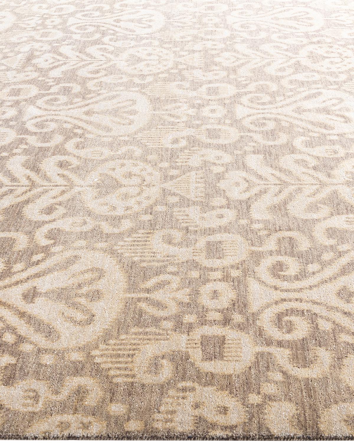 Hand-Knotted Traditional Ikat Hand Knotted Floral Wool Gray Area Rug 8' 2