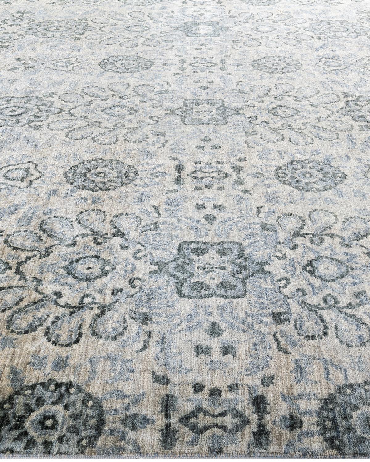 Hand-Knotted Traditional Ikat Hand Knotted Floral Wool Gray Area Rug 8' 3