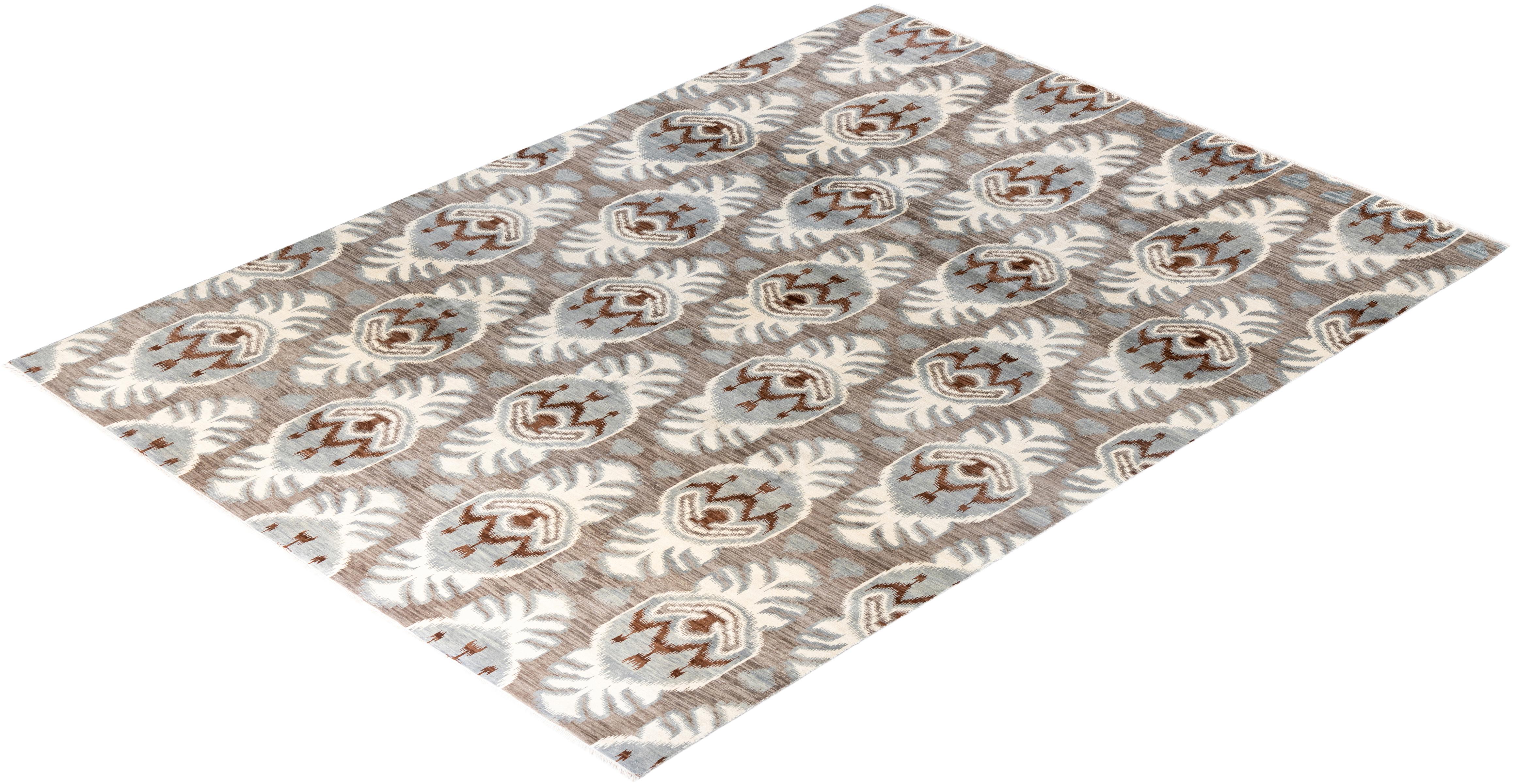 Traditioneller handgeknüpfter, grauer Ikat-Teppich aus geblümter Wolle 9' 1