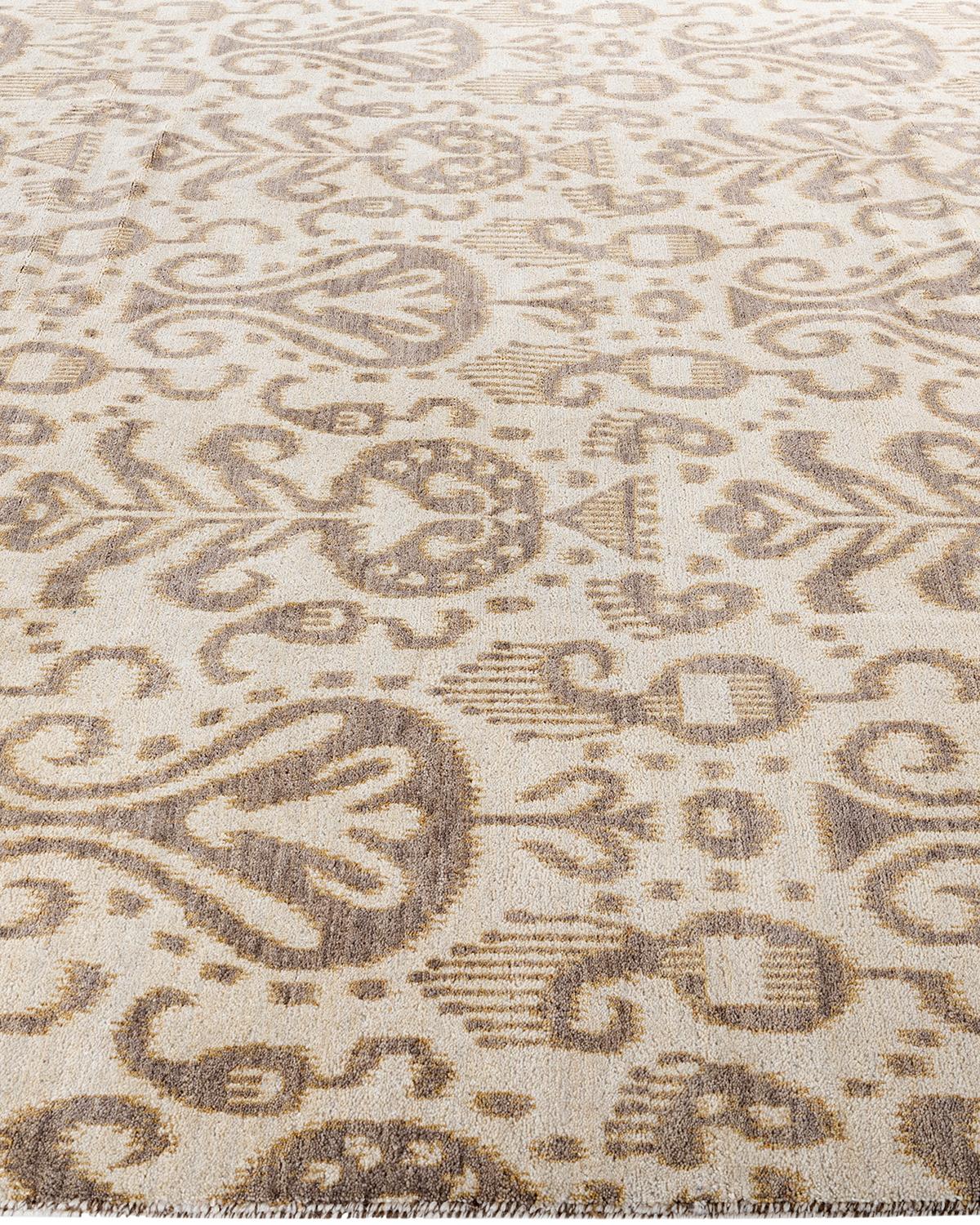 Noué à la main Tapis traditionnel Ikat ivoire à fleurs noué à la main 8' 3