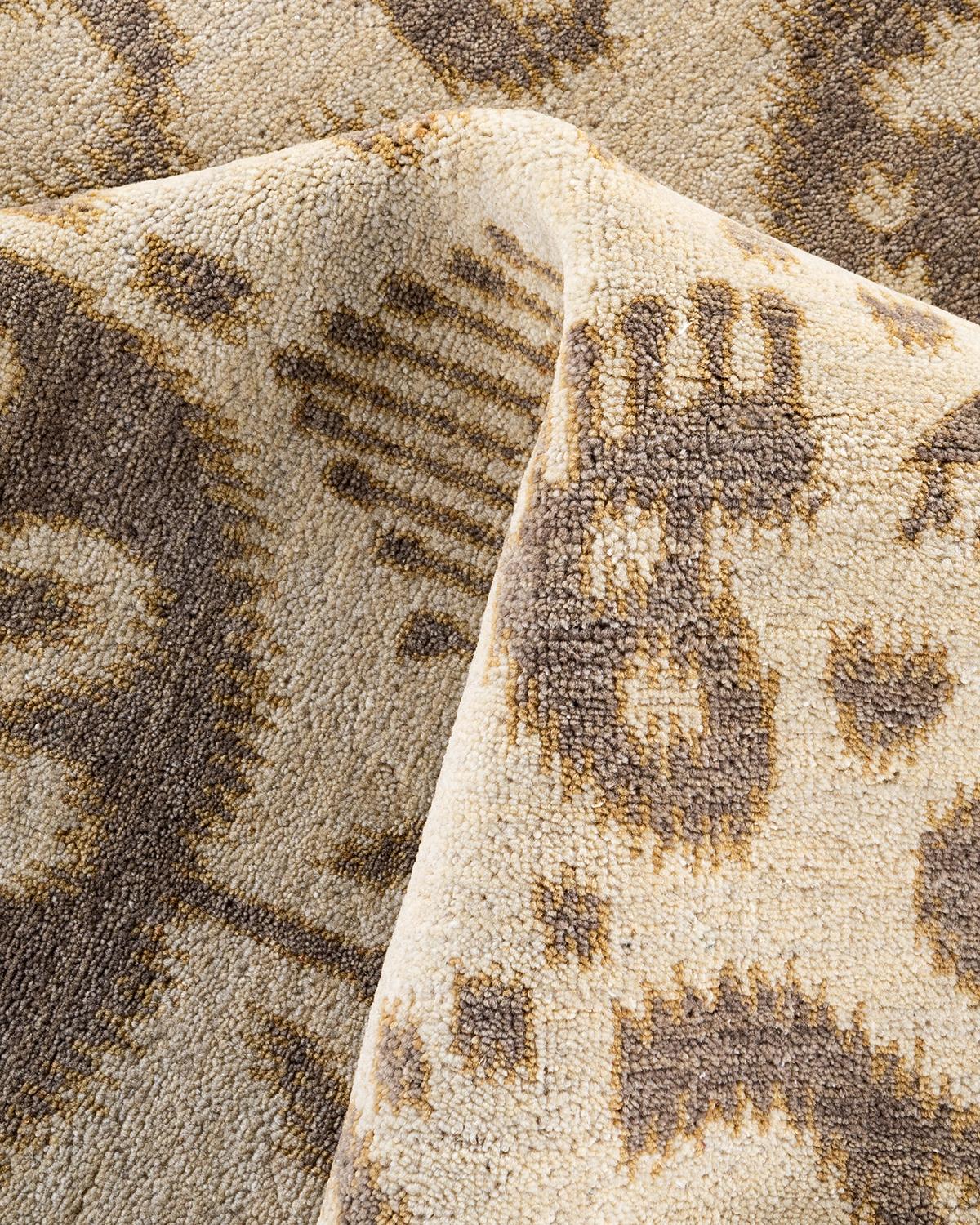 Laine Tapis traditionnel Ikat ivoire à fleurs noué à la main 8' 3