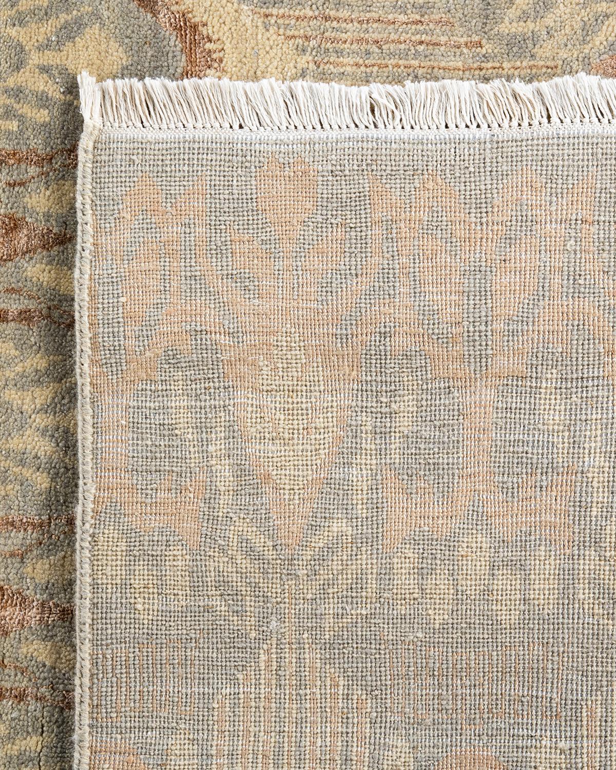 Traditioneller handgeknüpfter geometrischer Ikat-Teppich aus Seide und Wolle in Grau 9' 1