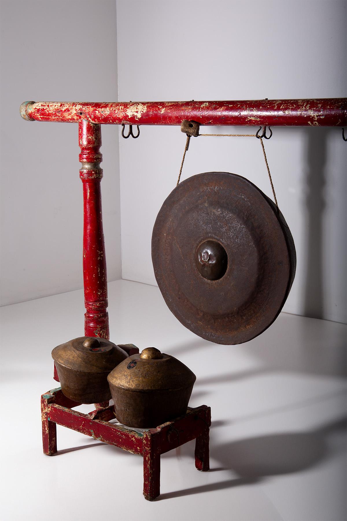 Exportation chinoise Gong traditionnel indonésien antique et bonang en vente