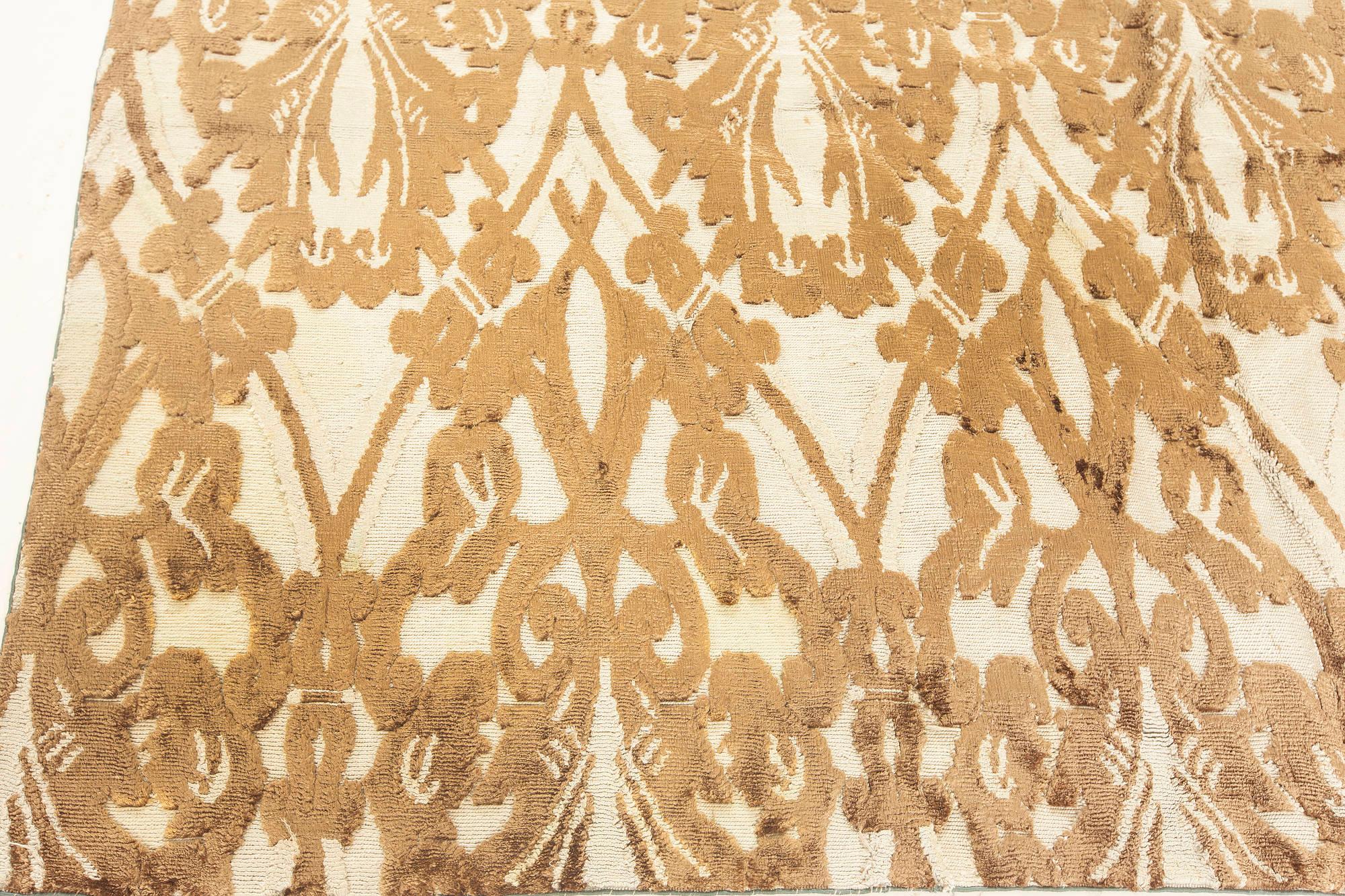 Laine Tapis à fragments d'inspiration traditionnelle en Brown et Gray par Doris Leslie Blau en vente
