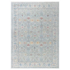Traditioneller, inspirierter Teppich von Doris Leslie Blau