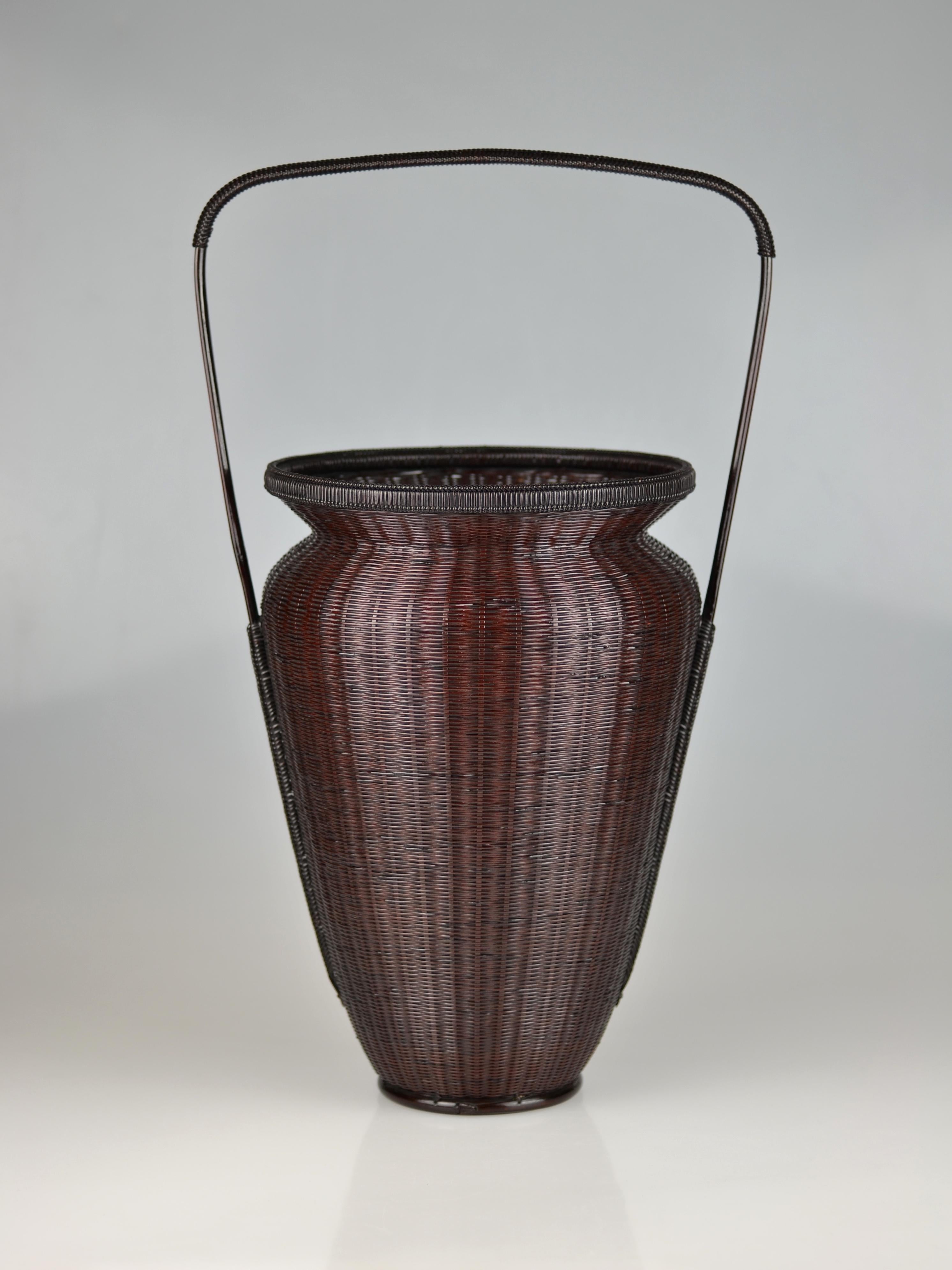 Showa Traditional Japanese Bamboo Flower Basket by Tanabe Chikuunsai II For Sale