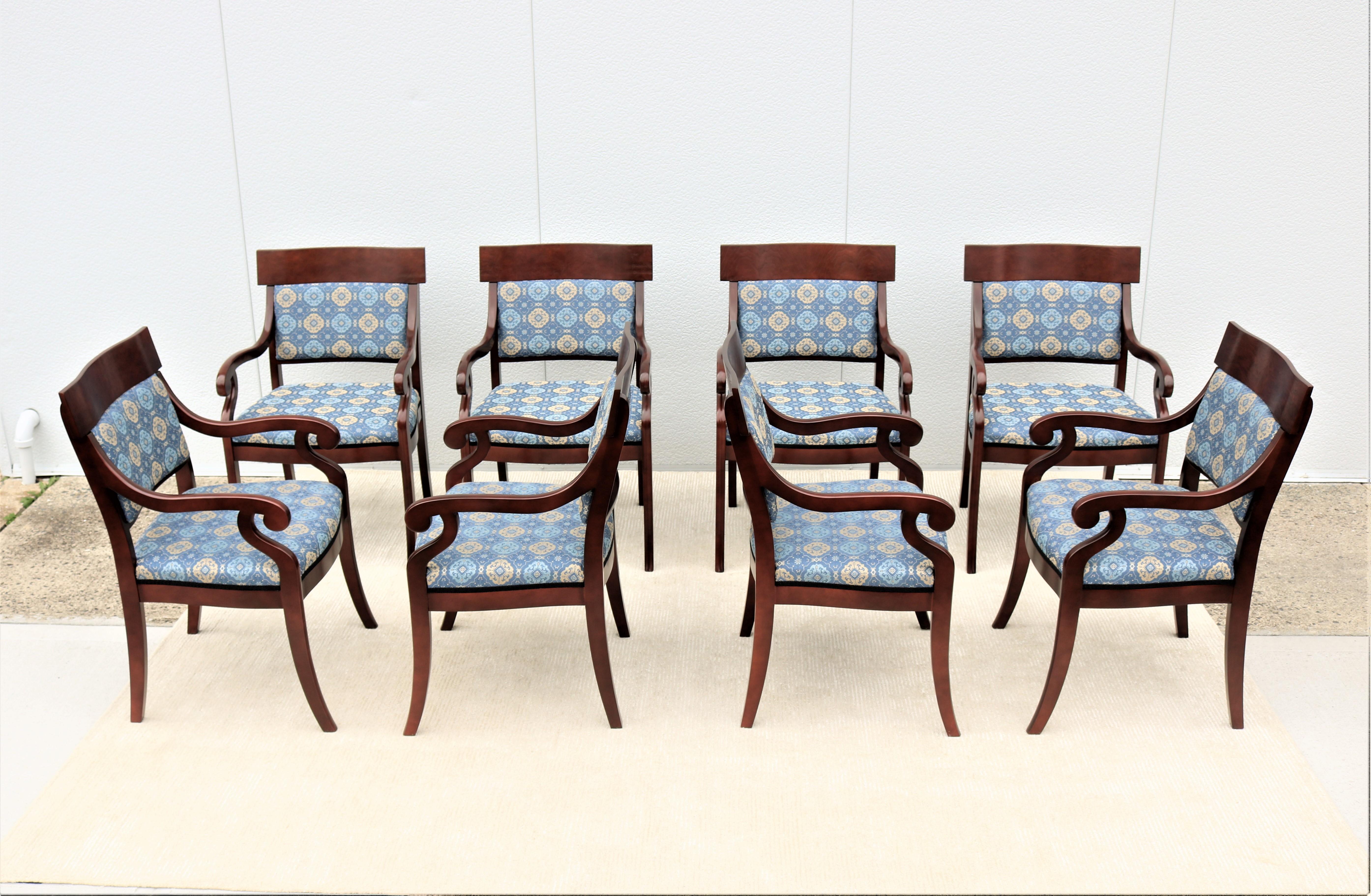 Traditional Kimball Innsbruck and Osterley Park Wood Guest Side Chairs, Set of 8 In Excellent Condition In Secaucus, NJ
