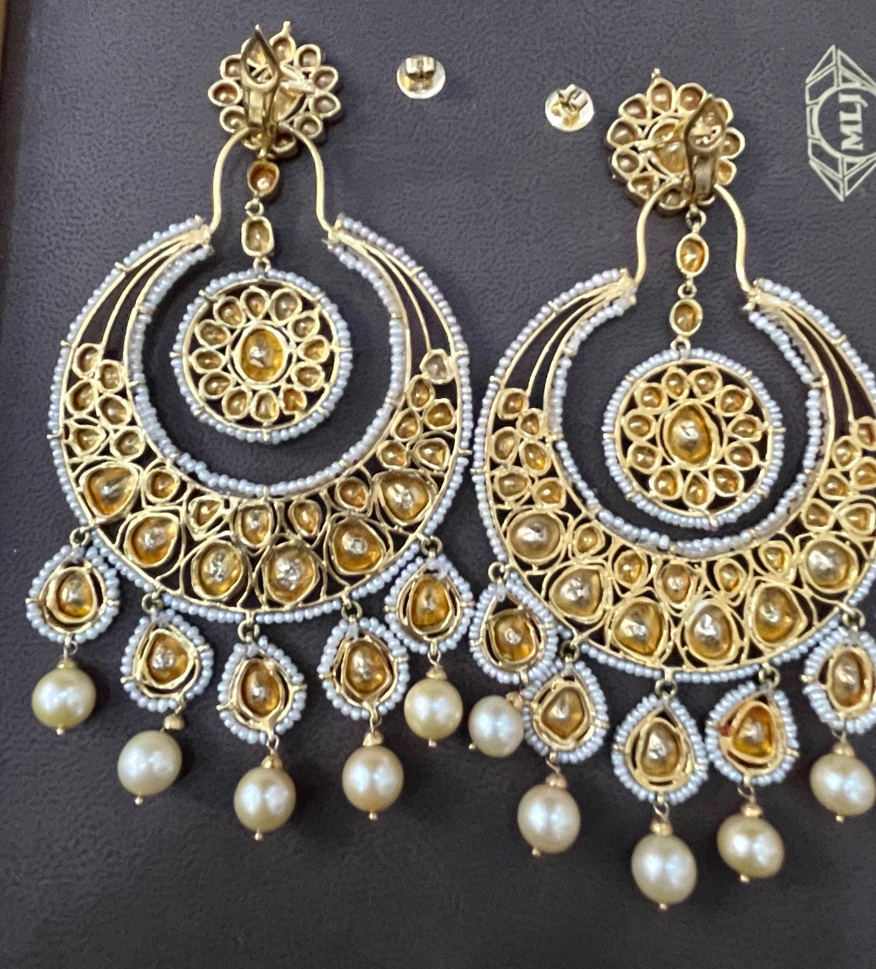 Traditional Kundan Polki Rose Cut Diamond 18 Kt Gold Chand Bali Chandelier Ear In Excellent Condition In New York, NY