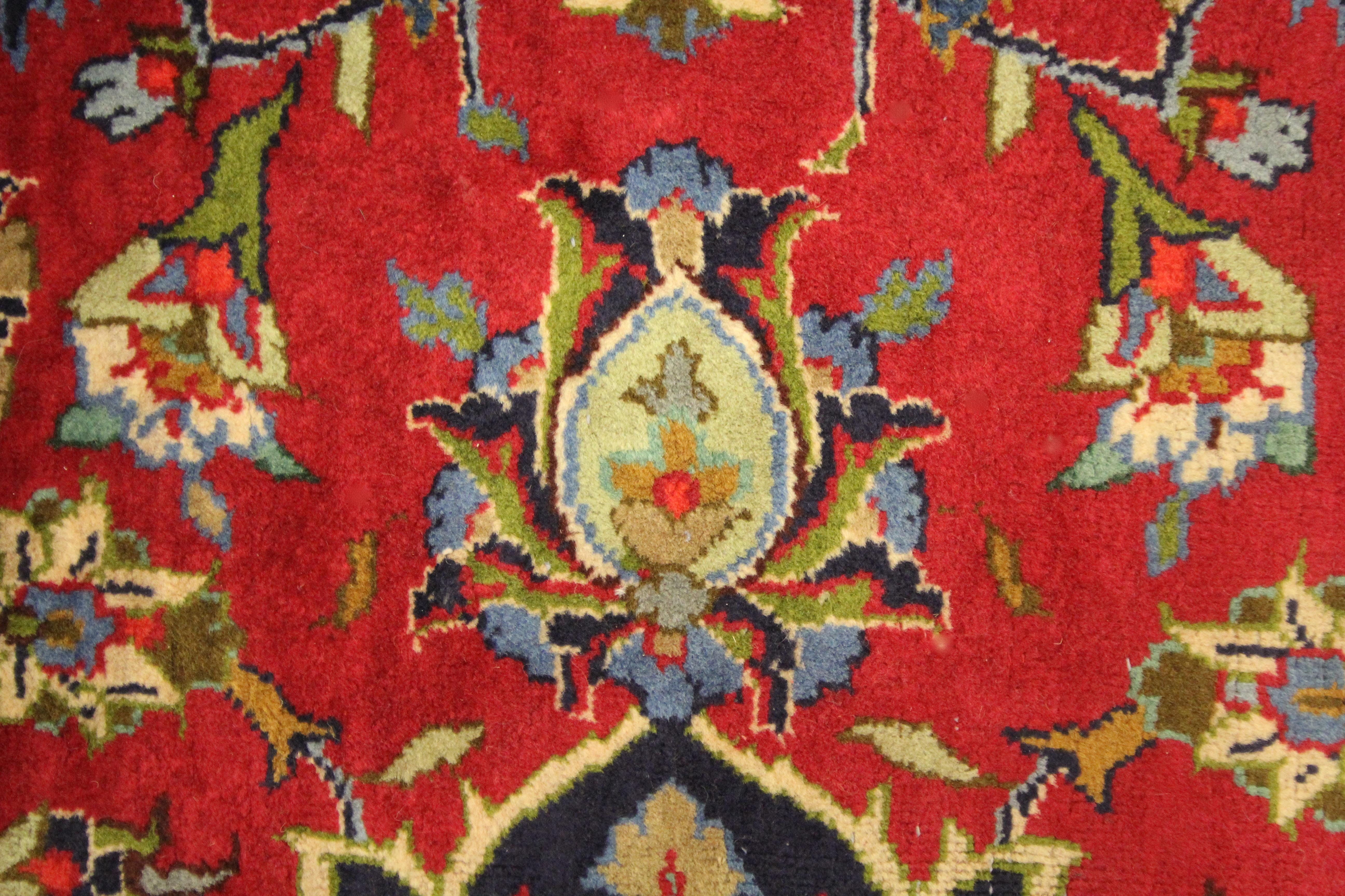 Mid-20th Century Traditional Large Carpet Red Vintage Rug Handwoven Living Room Rug For Sale