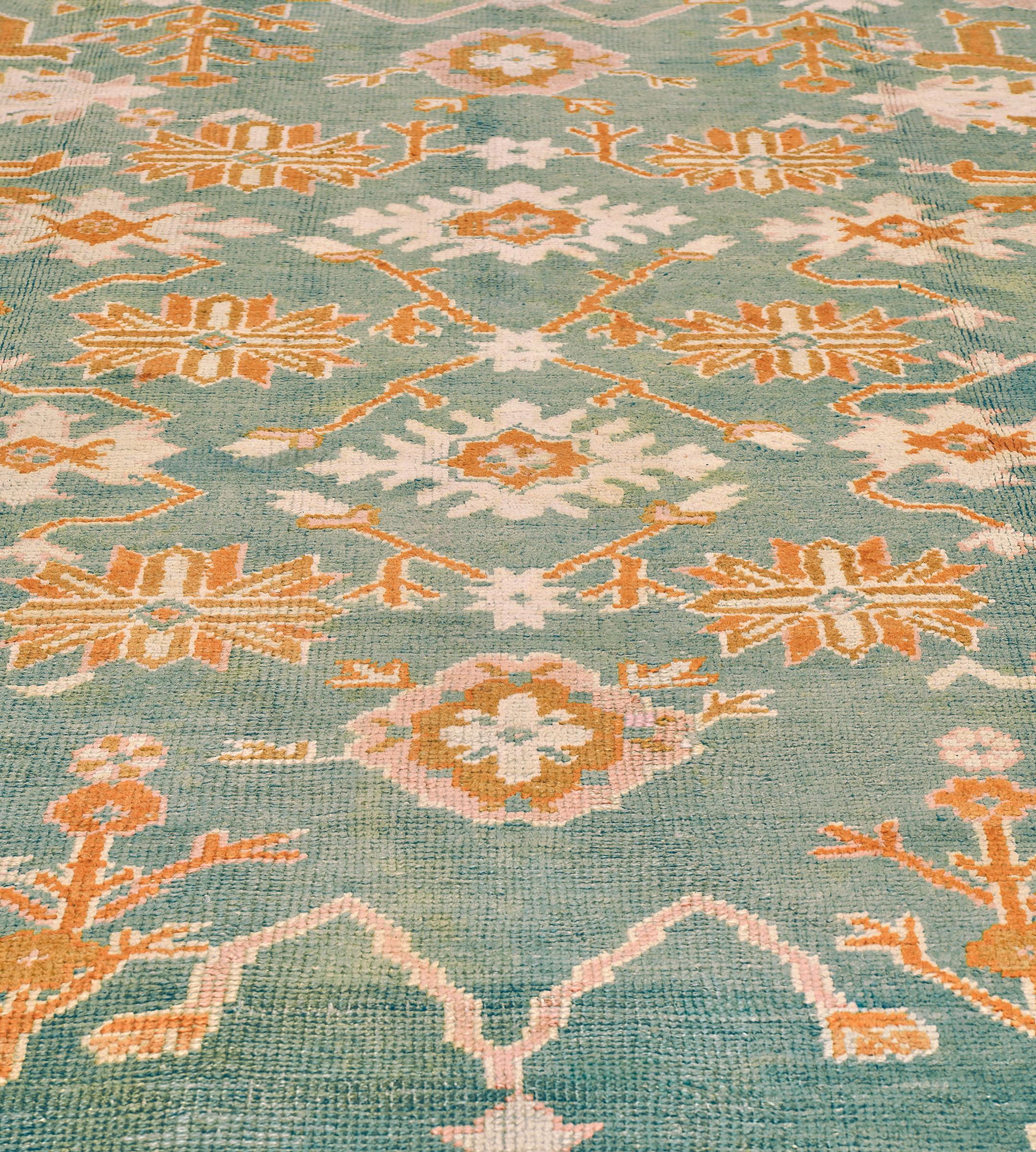 Traditional Late 19th Century Floral Teal Oushak Rug from West Anatolia For Sale 2