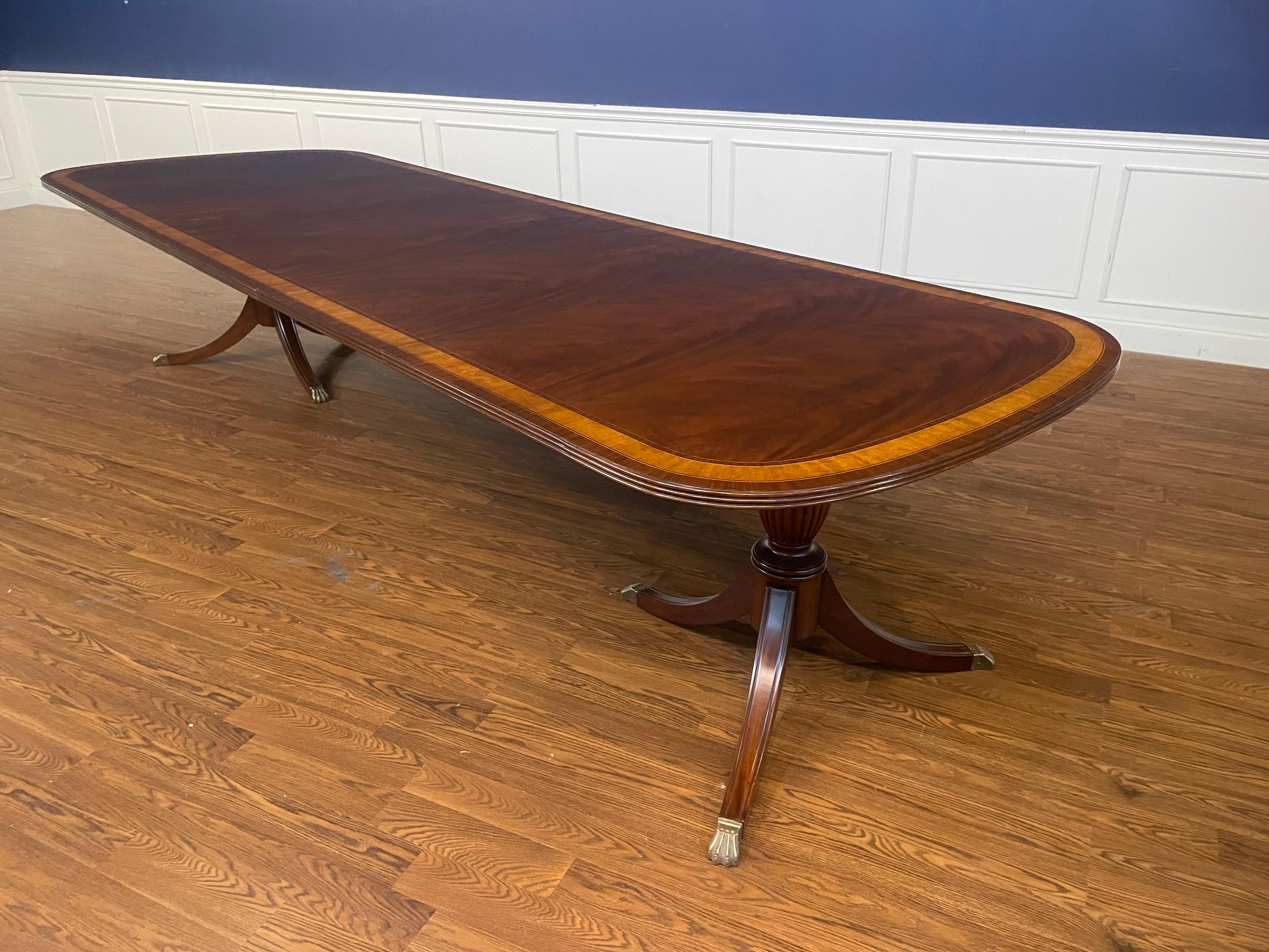 American Traditional Mahogany Dining Table by Leighton Hall - Showroom Sample For Sale