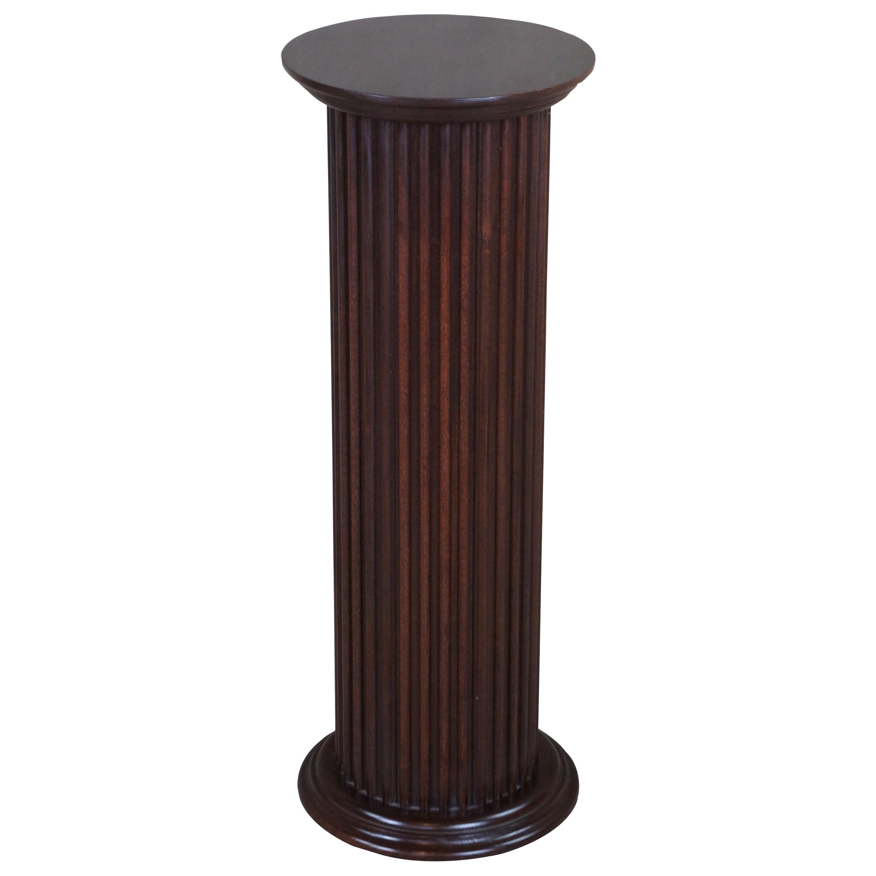 Traditional Mahogany Finished Round Column Pedestal Plant Stand Display