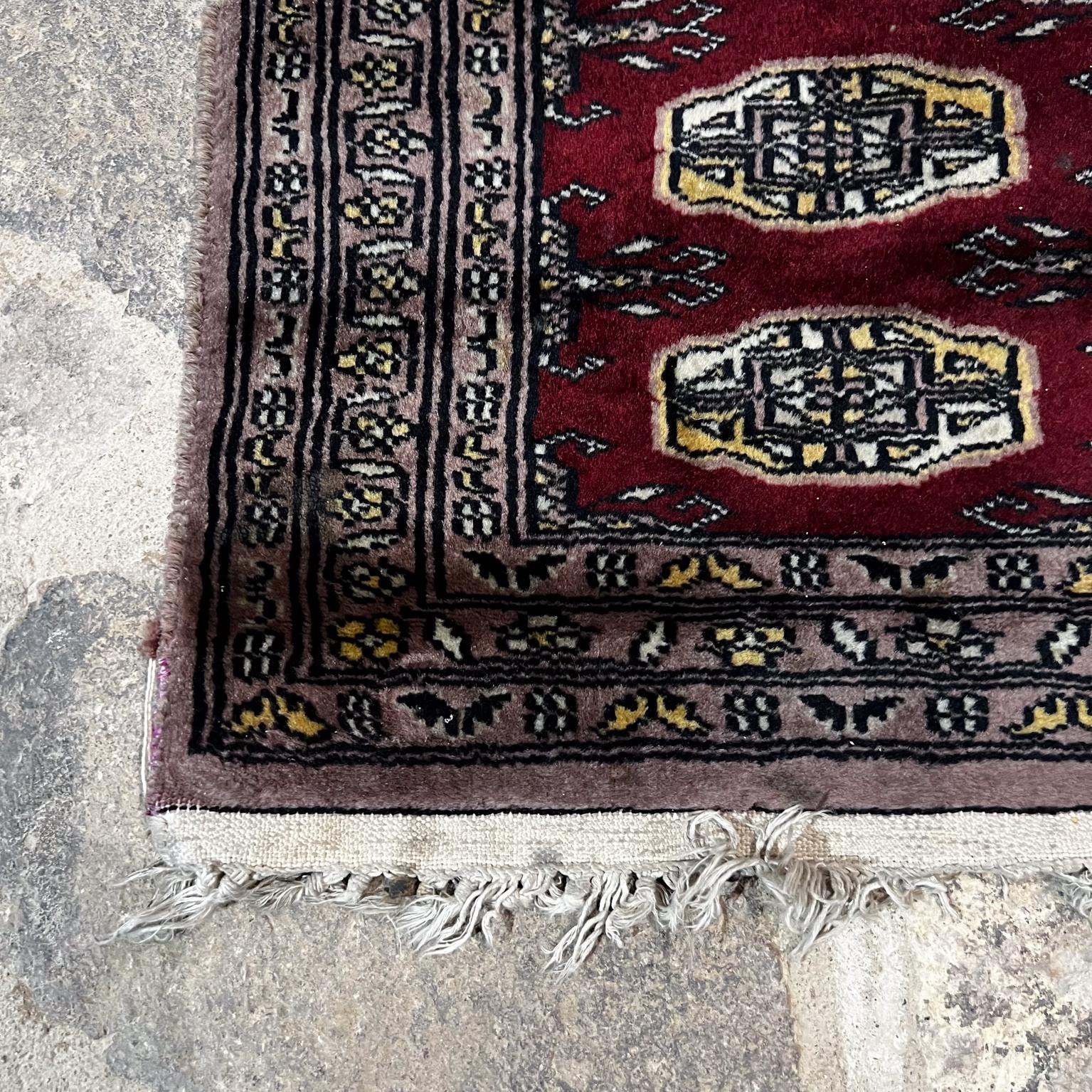 Arte mural tradicional de Oriente Medio Tapiz pequeño hecho a mano en venta 4