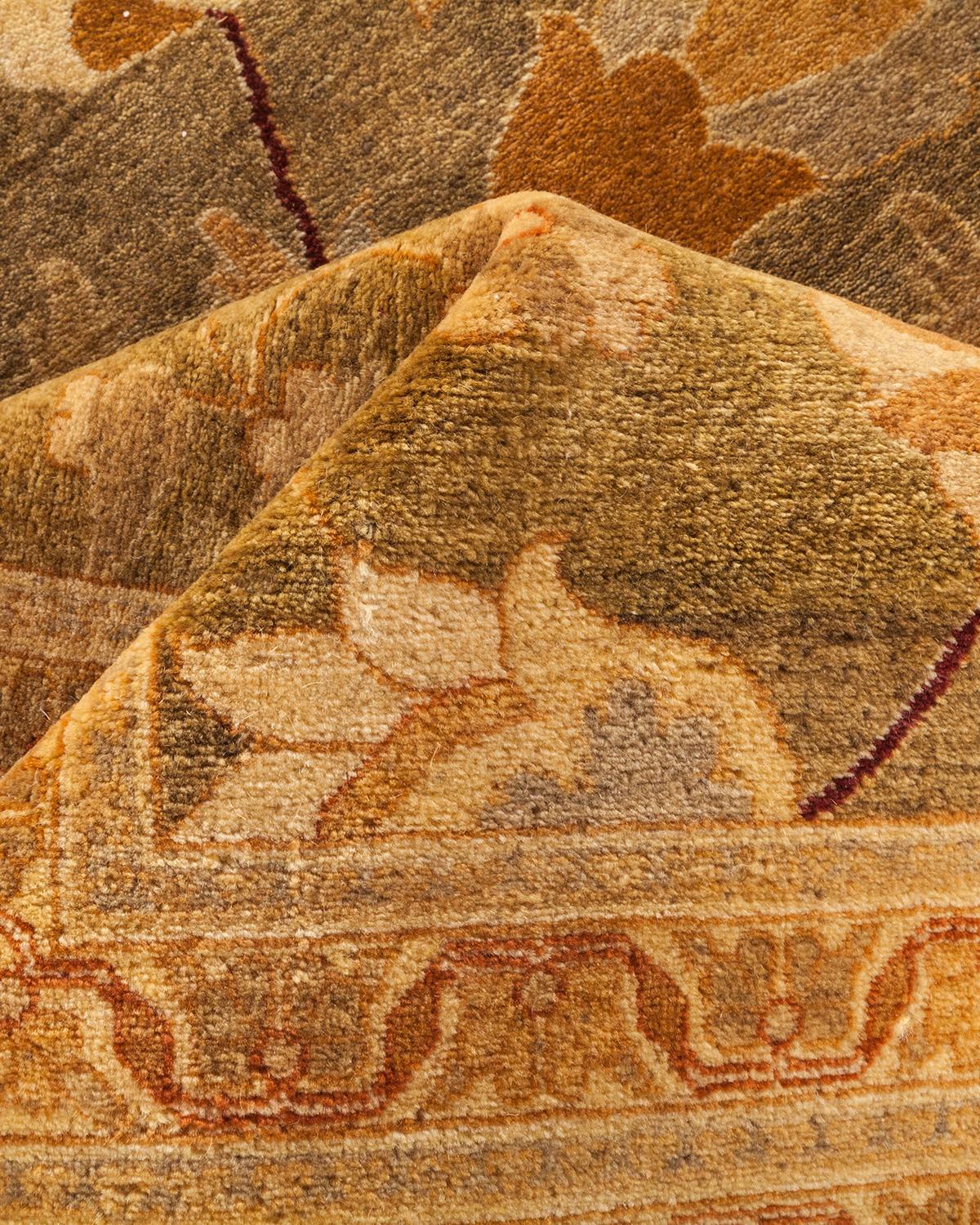 Traditioneller handgeknüpfter Mogul-Teppich aus Wolle in Grün im Angebot 2