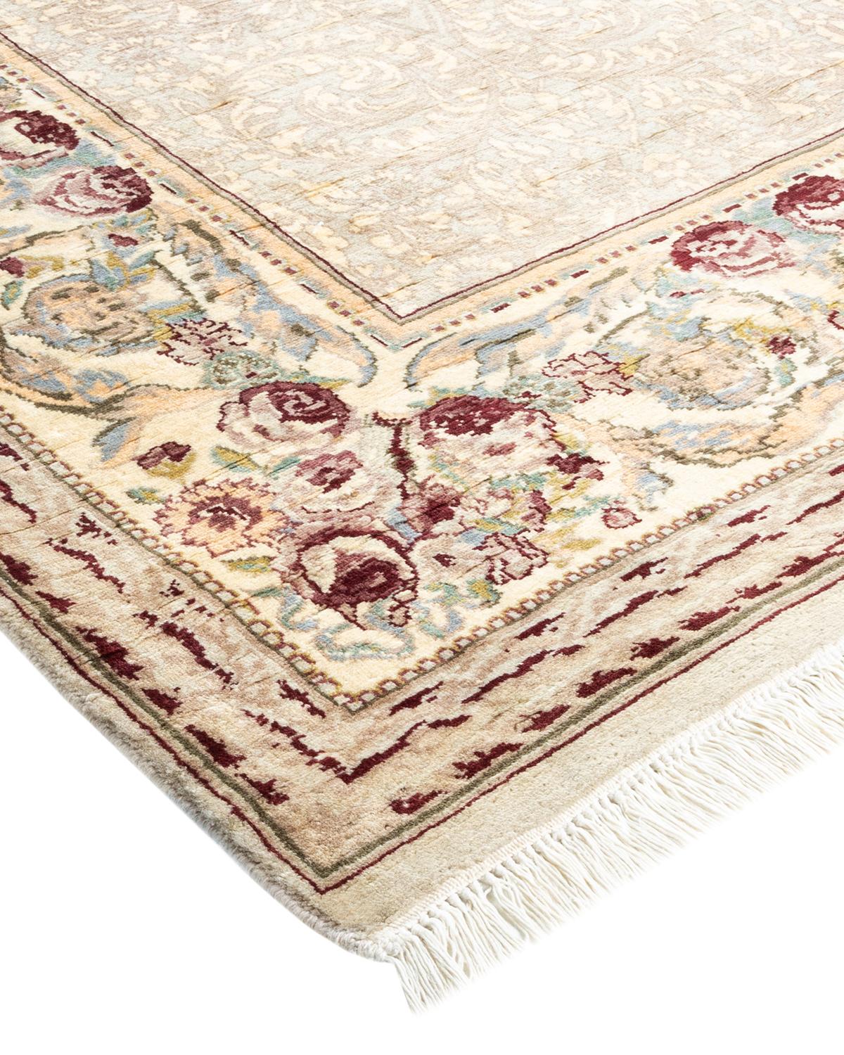 Con palette sobrie e disegni allover, i tappeti della Collezione Mogul doneranno una raffinatezza senza tempo a qualsiasi stanza. Influenzati da uno spettro di disegni turchi, indiani e persiani, gli artigiani che tessono a mano questi tappeti di
