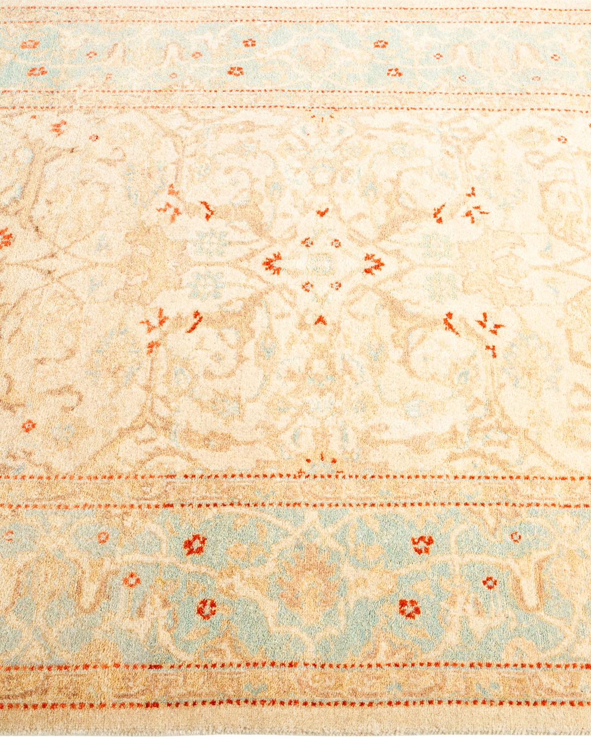 Traditional Mogul Hand Knotted Wool Ivory Area Rug In New Condition For Sale In Norwalk, CT