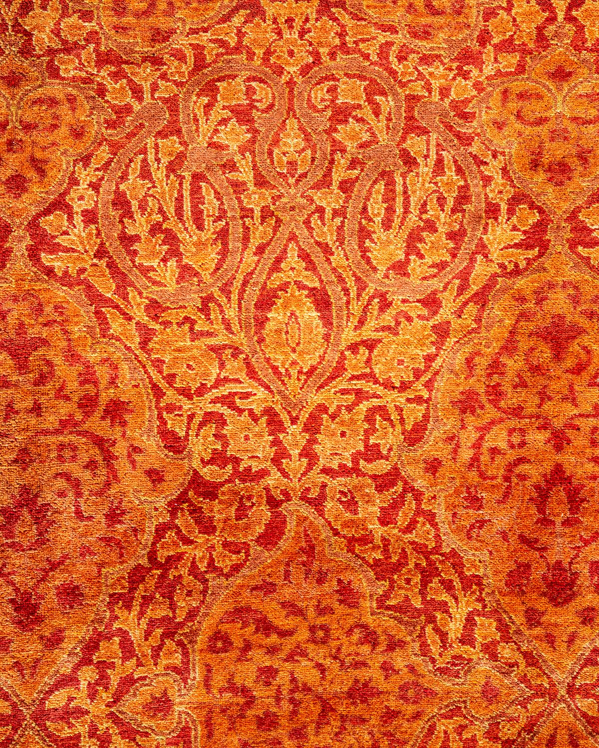 Traditioneller handgeknüpfter Mogul-Teppich aus orangefarbener Wolle (Pakistanisch) im Angebot