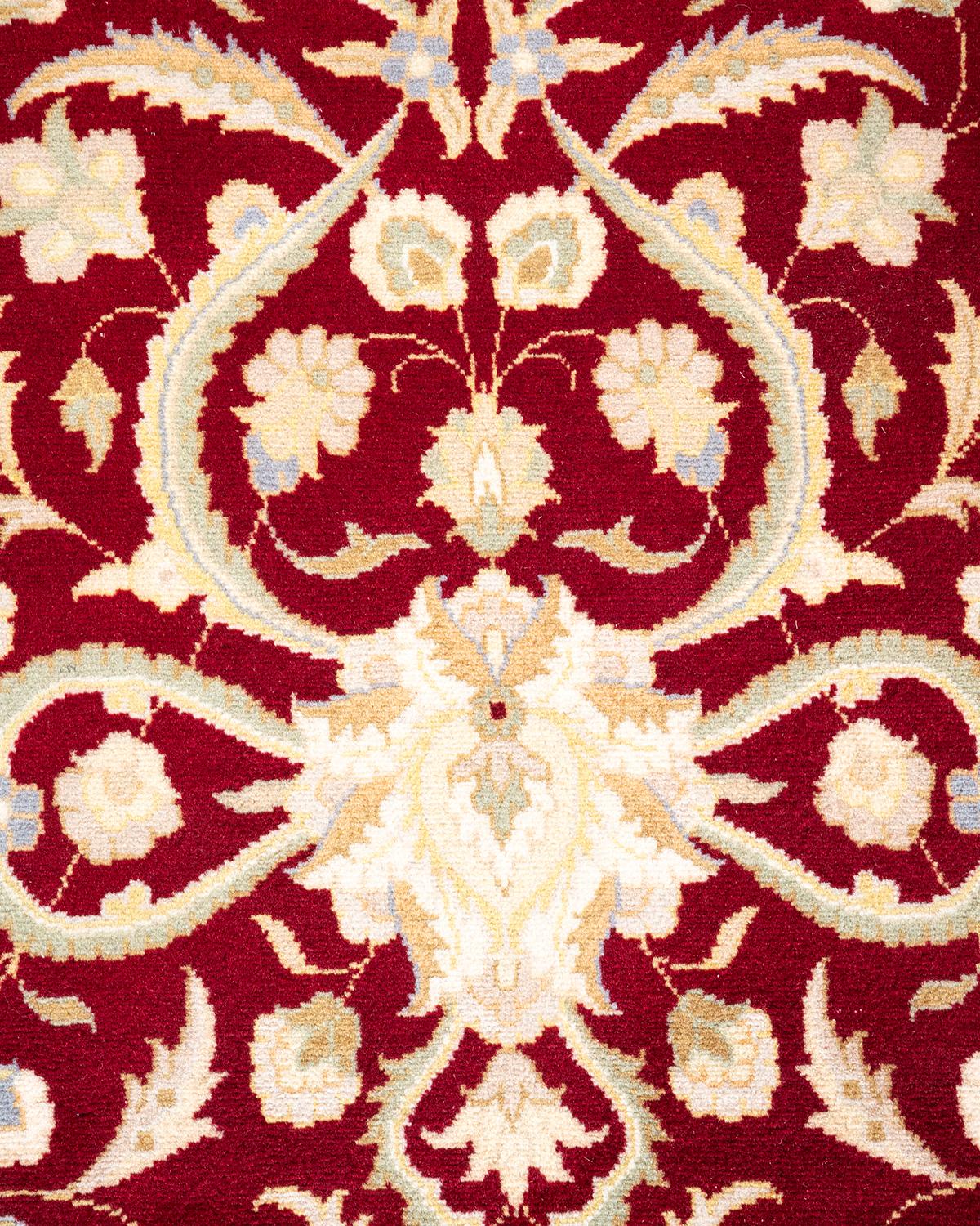 Pakistanais Tapis traditionnel Mogul rouge noué à la main en vente
