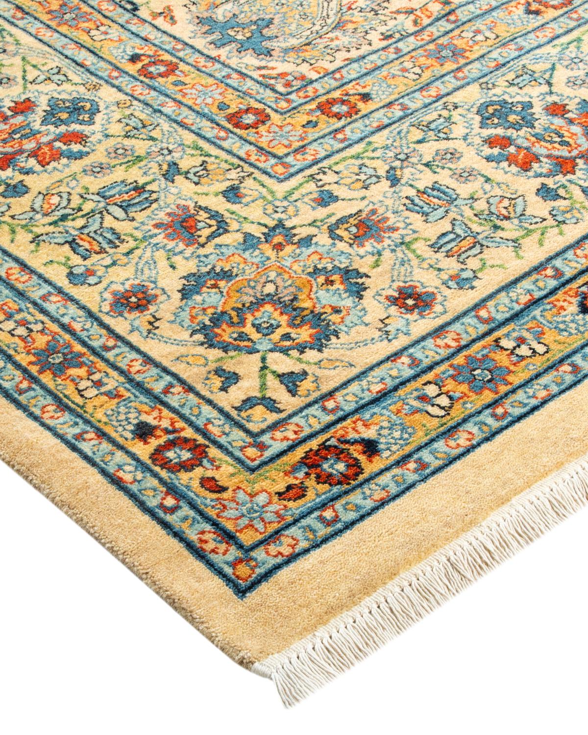 Avec leurs palettes discrètes et leurs motifs en relief, les tapis de la collection Mogul apporteront une sophistication intemporelle à toutes les pièces. Influencés par un éventail de motifs turcs, indiens et persans, les artisans qui tissent à la