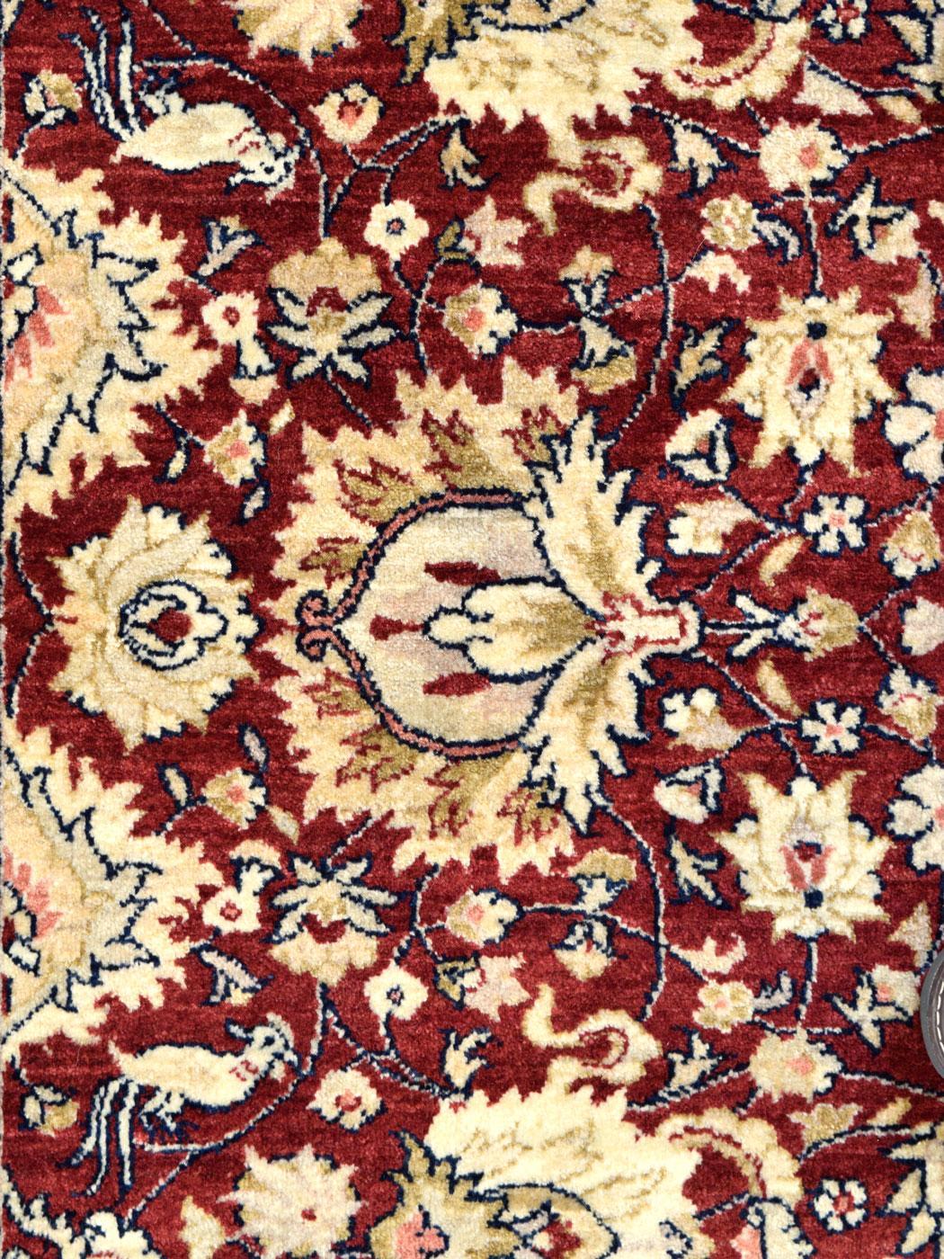 Laine Tapis persan traditionnel Mohtasham, pure laine, rouge, or et crème, 5' x 7' en vente