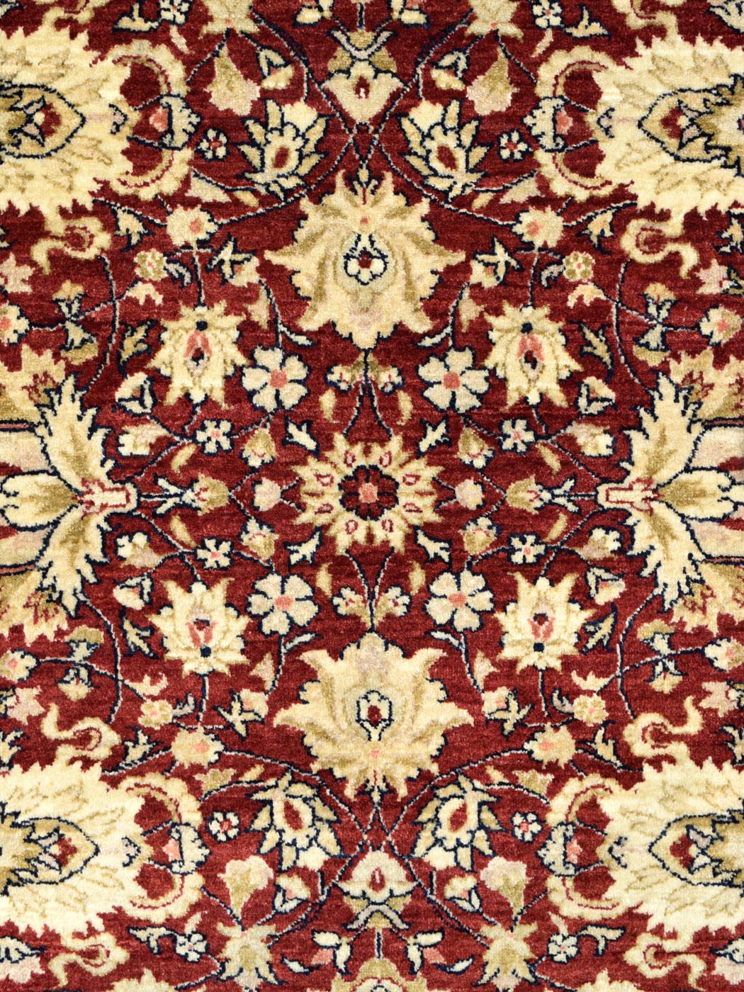 Traditional Mohtasham Persian Area Rug, Pure Wool, Red, Gold, and Cream, 5' x 7' For Sale 3