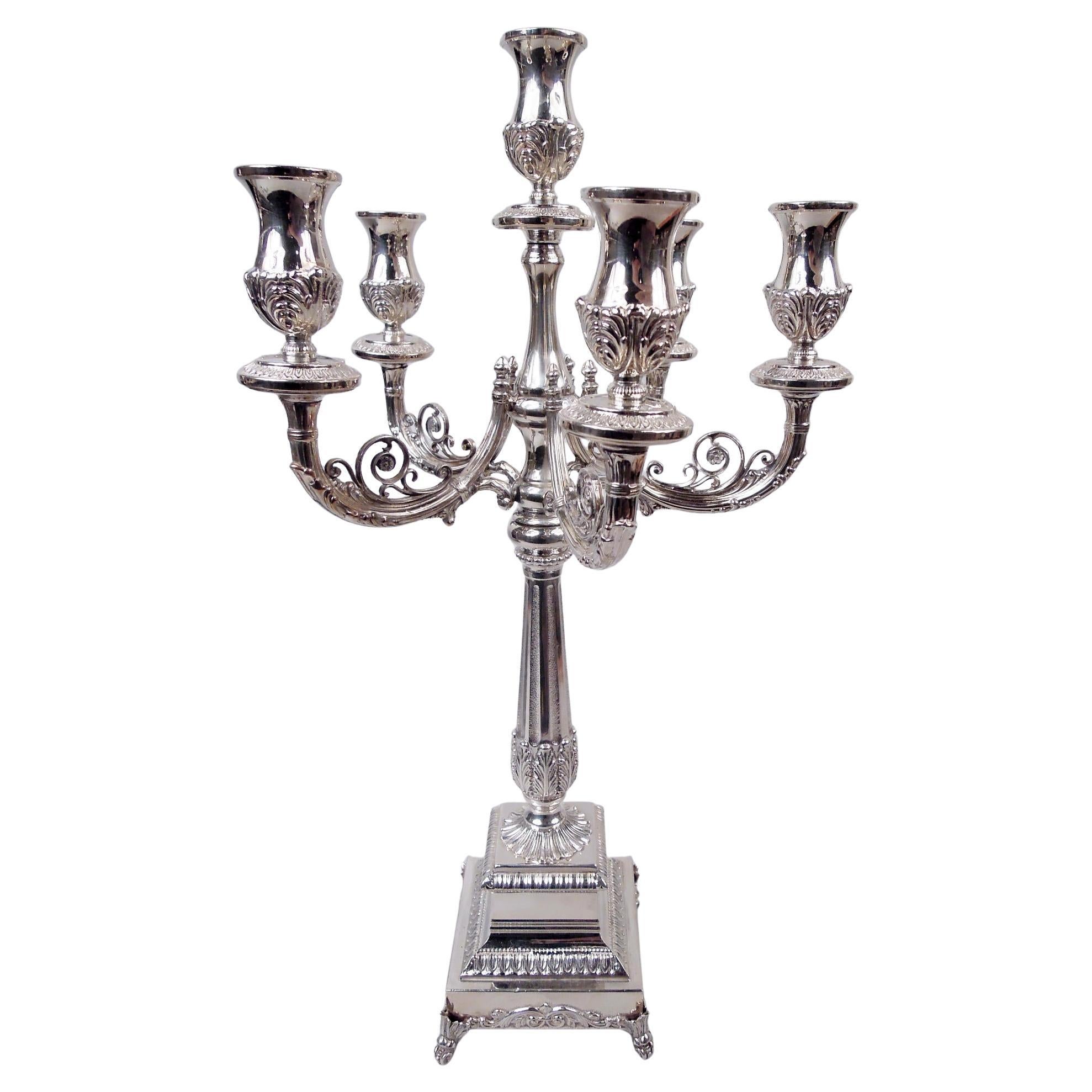 Candelabro tradizionale neoclassico a 6 luci in argento sterling