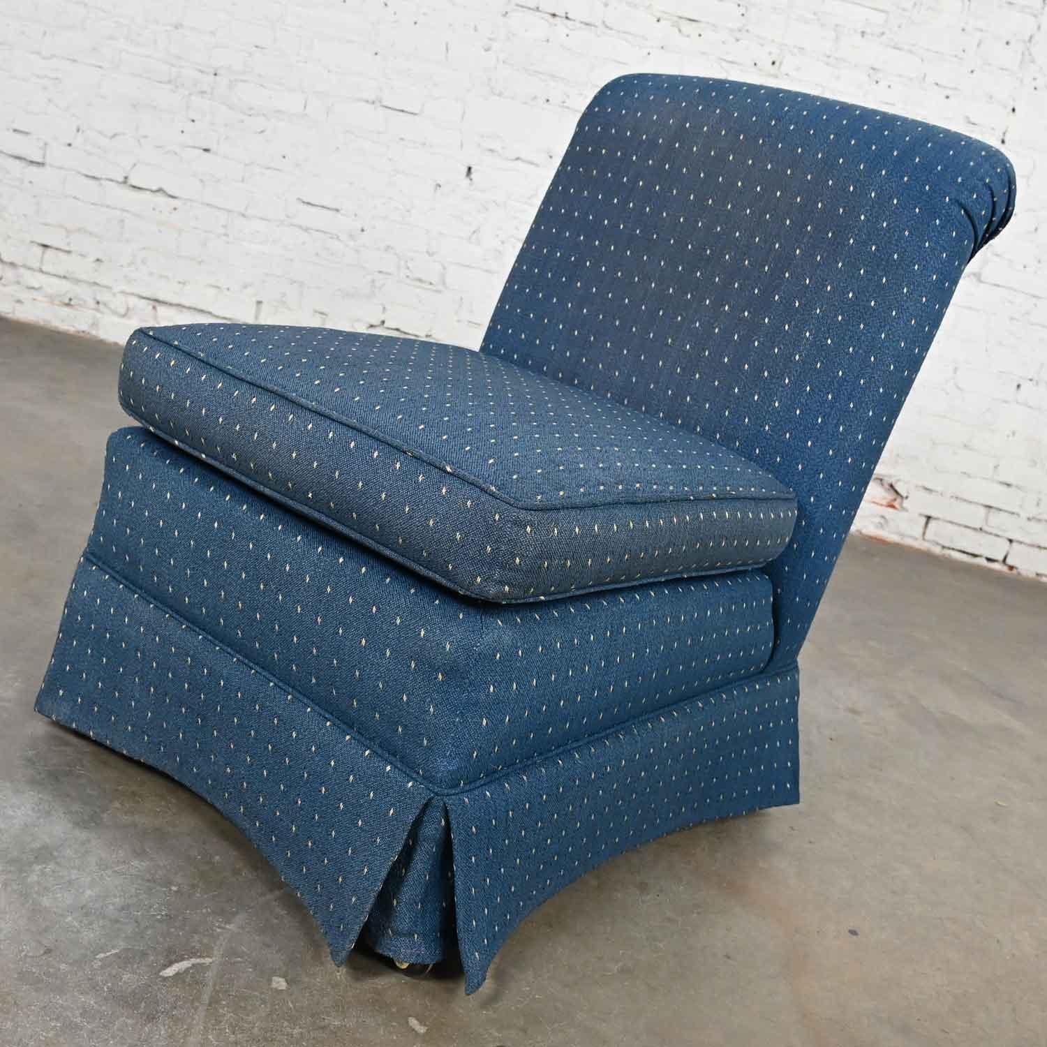 Traditioneller oder Hollywood-Regency-Sessel mit blauer gerollter Rückenlehne und Rollen (Hollywood Regency) im Angebot