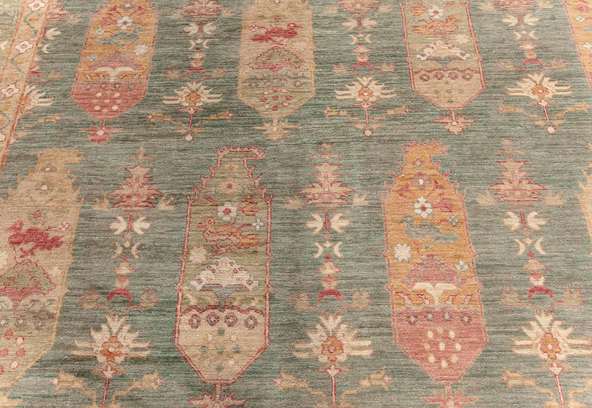 Traditioneller Oushak-Design-Teppich von Doris Leslie Blau (Wolle) im Angebot
