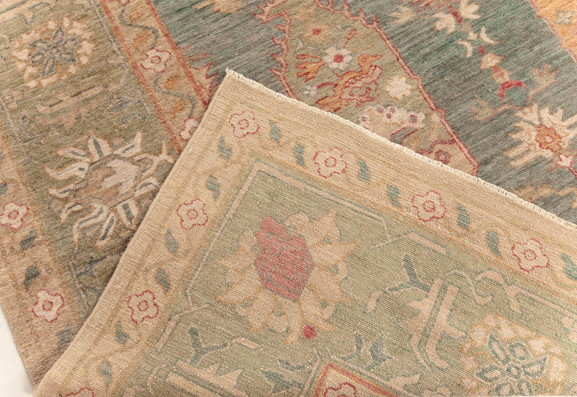 Traditioneller Oushak-Design-Teppich von Doris Leslie Blau im Angebot 2