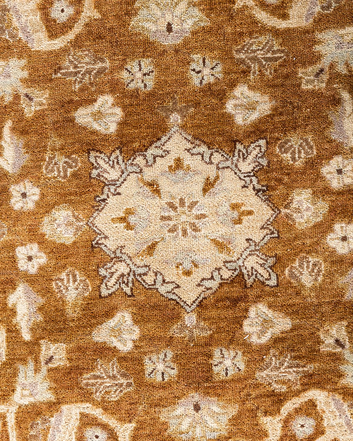Traditioneller handgeknüpfter Oushak-Teppich aus geblümter Wolle in Beige 8' 0